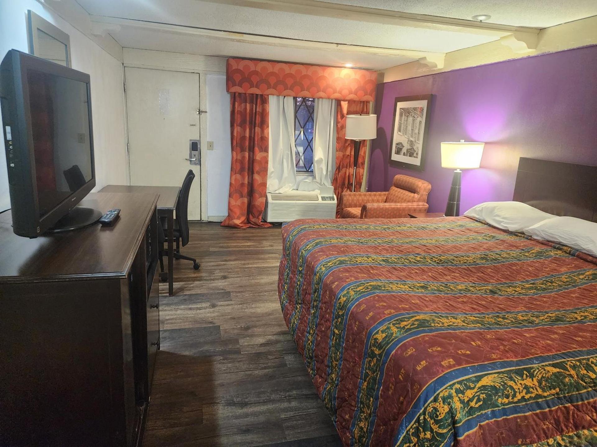 Travelodge by Wyndham Elkton University Area photo 3