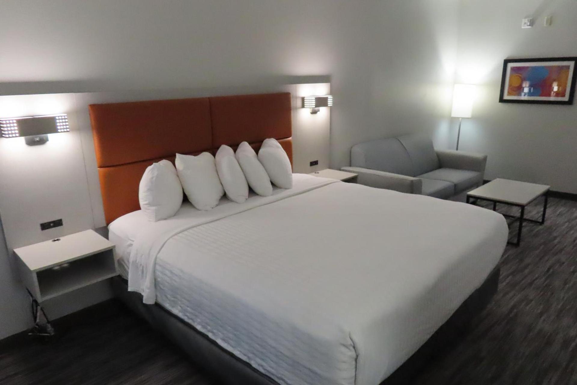 Best Western Heritage Inn & Suites photo 59