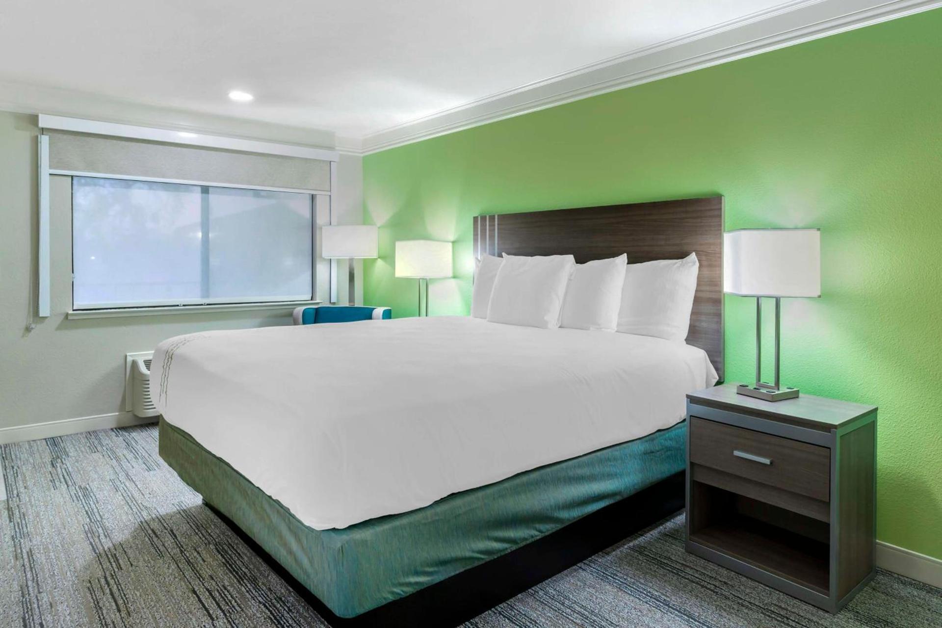 Best Western Cordelia Inn photo 14