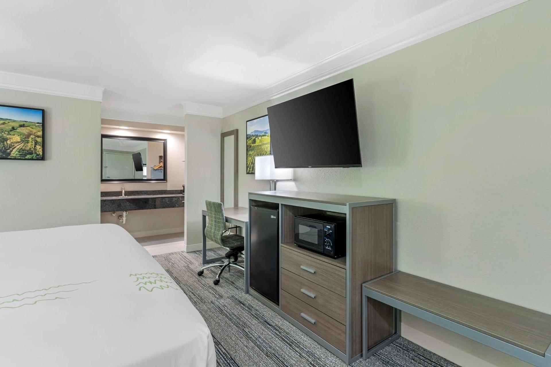 Best Western Cordelia Inn photo 17