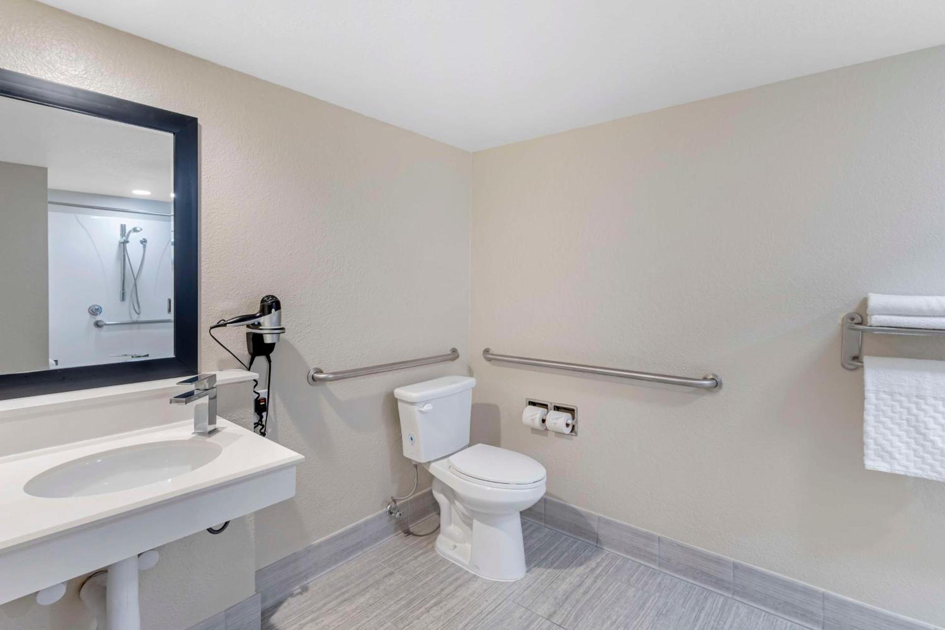 Best Western Cordelia Inn photo 24