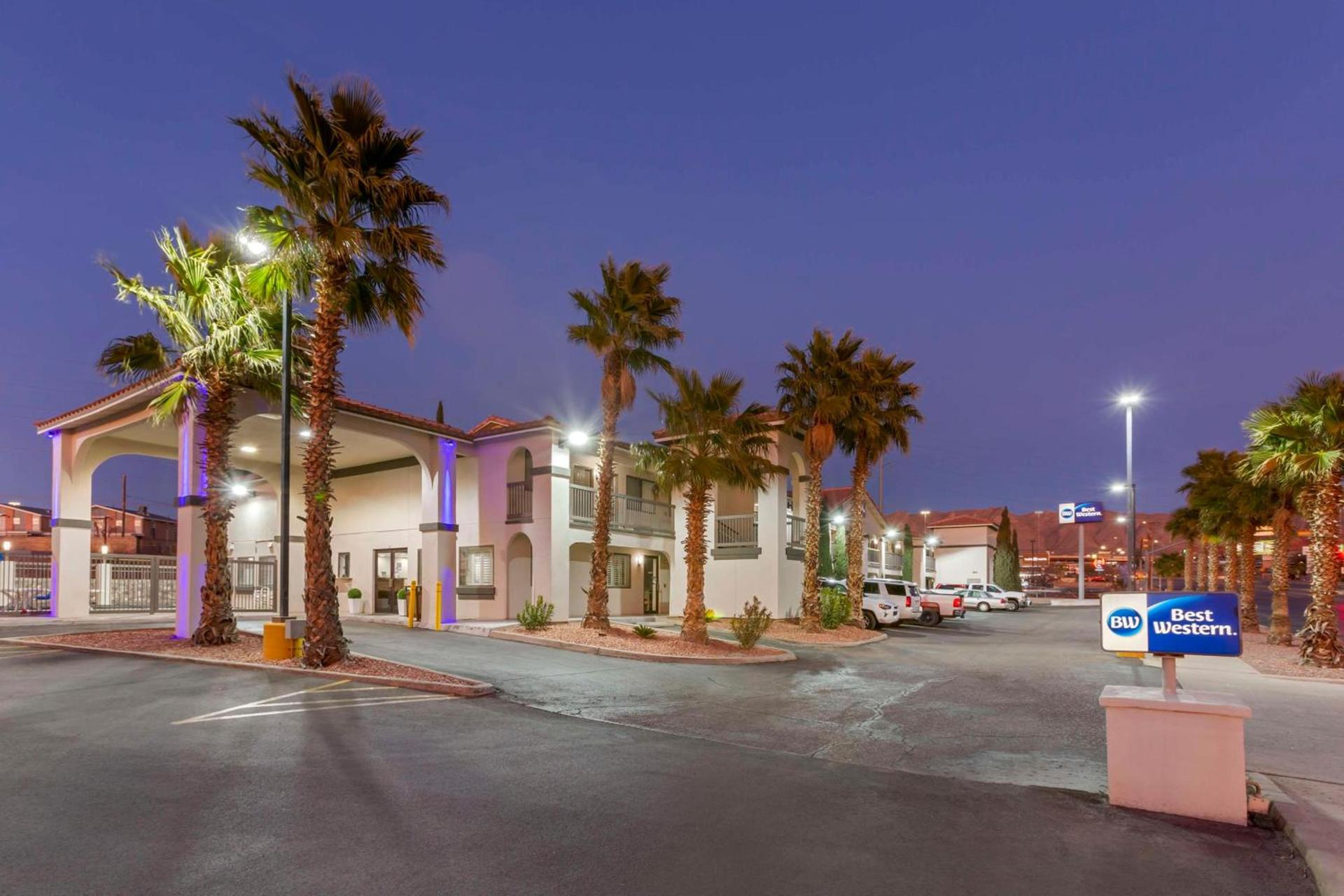 Best Western Sunland Park Inn photo 1