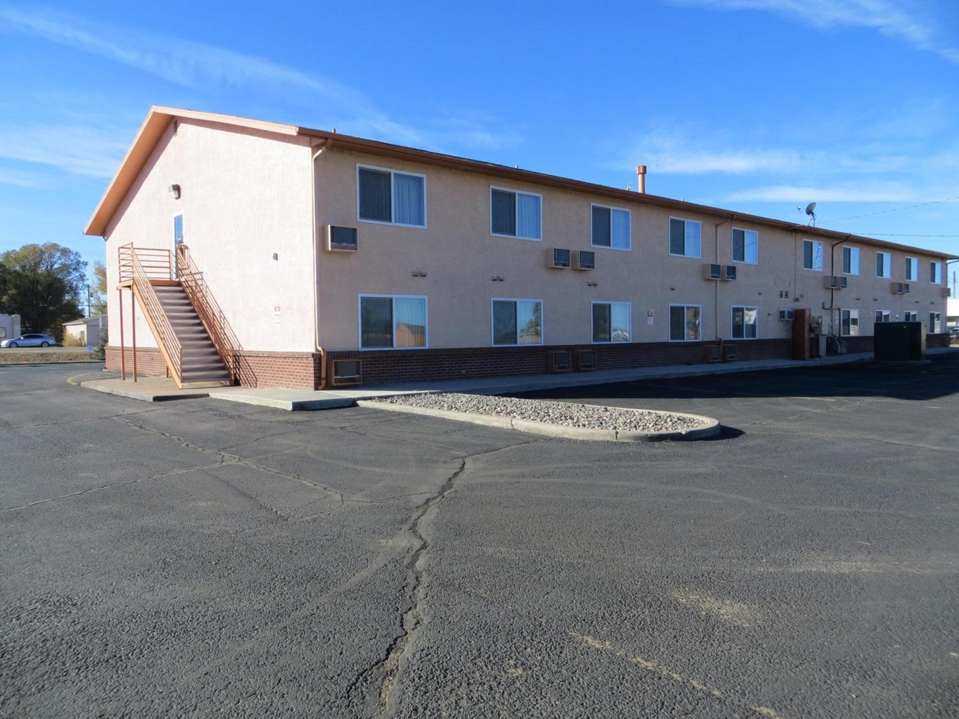Days Inn by Wyndham Alamosa photo 52