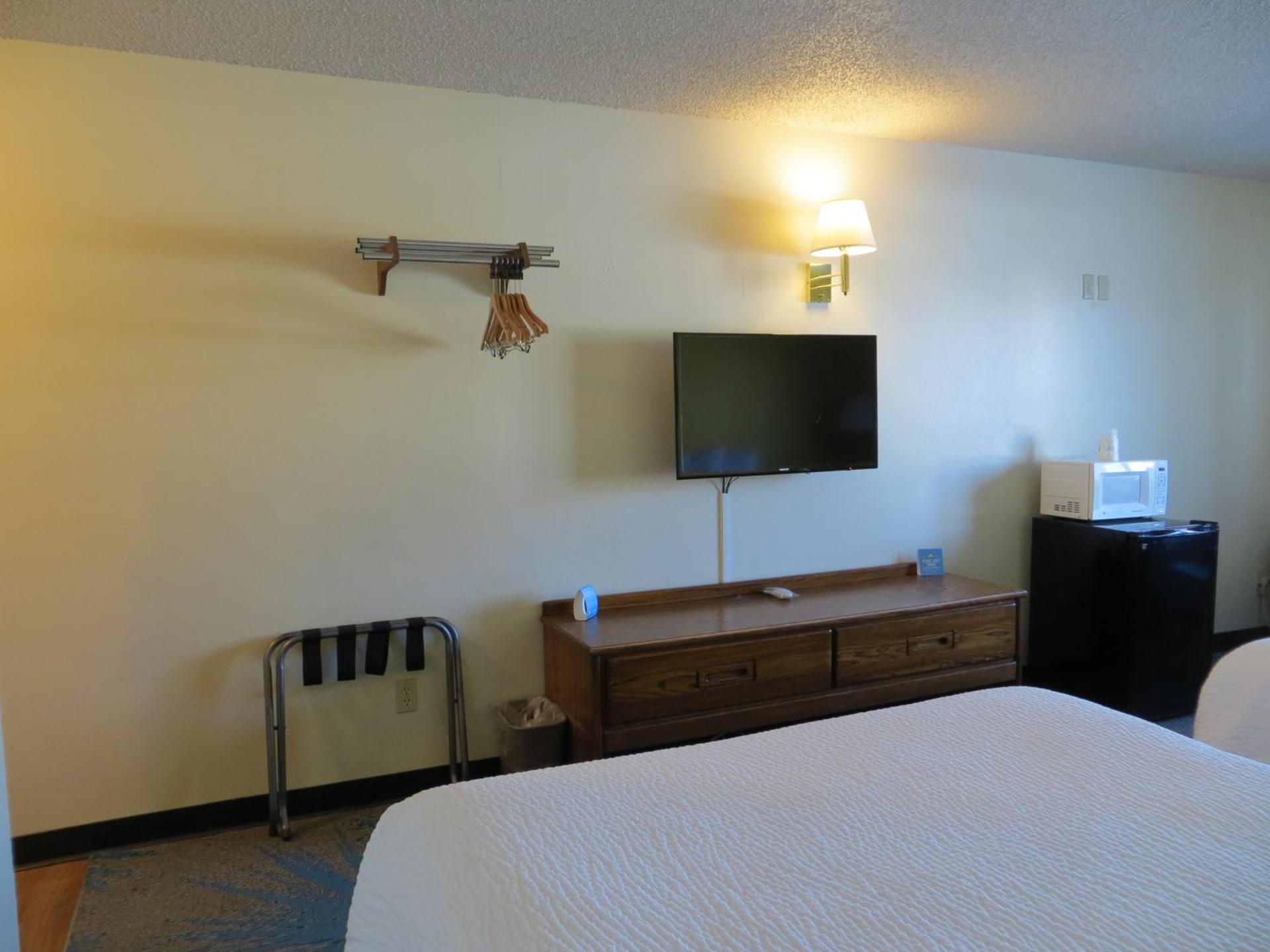 Days Inn by Wyndham Alamosa photo 65