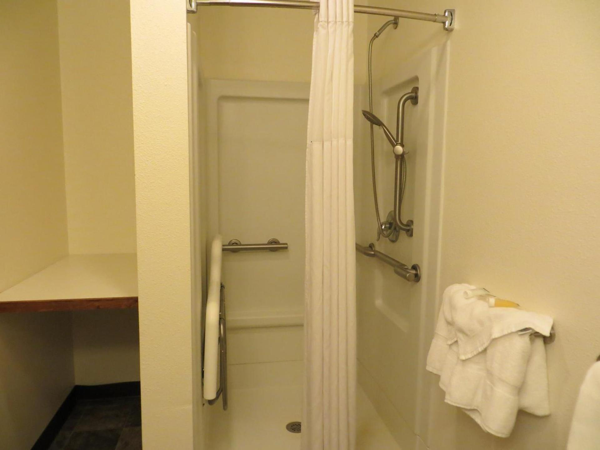 Days Inn by Wyndham Alamosa photo 71