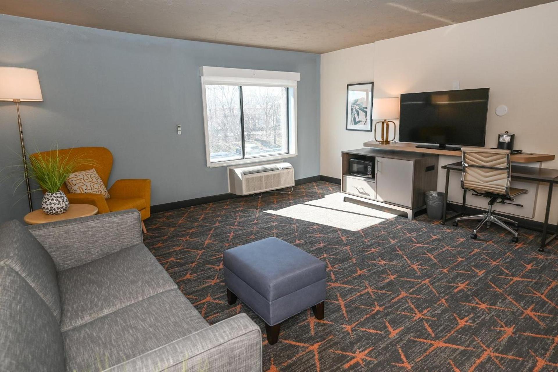 Holiday Inn Cleveland-Mayfield by IHG photo 41