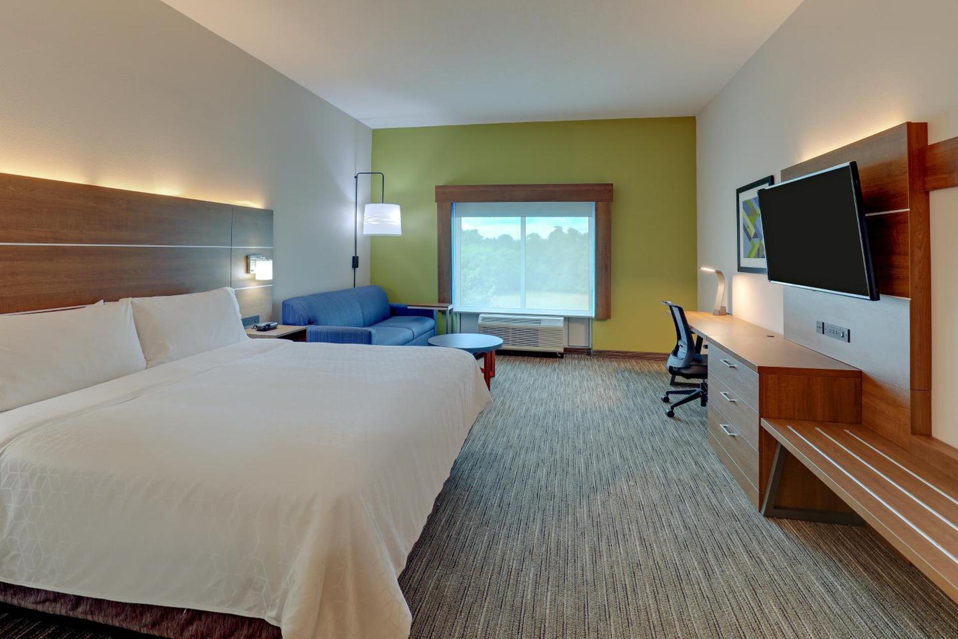 Holiday Inn Express Campbellsville by IHG photo 48