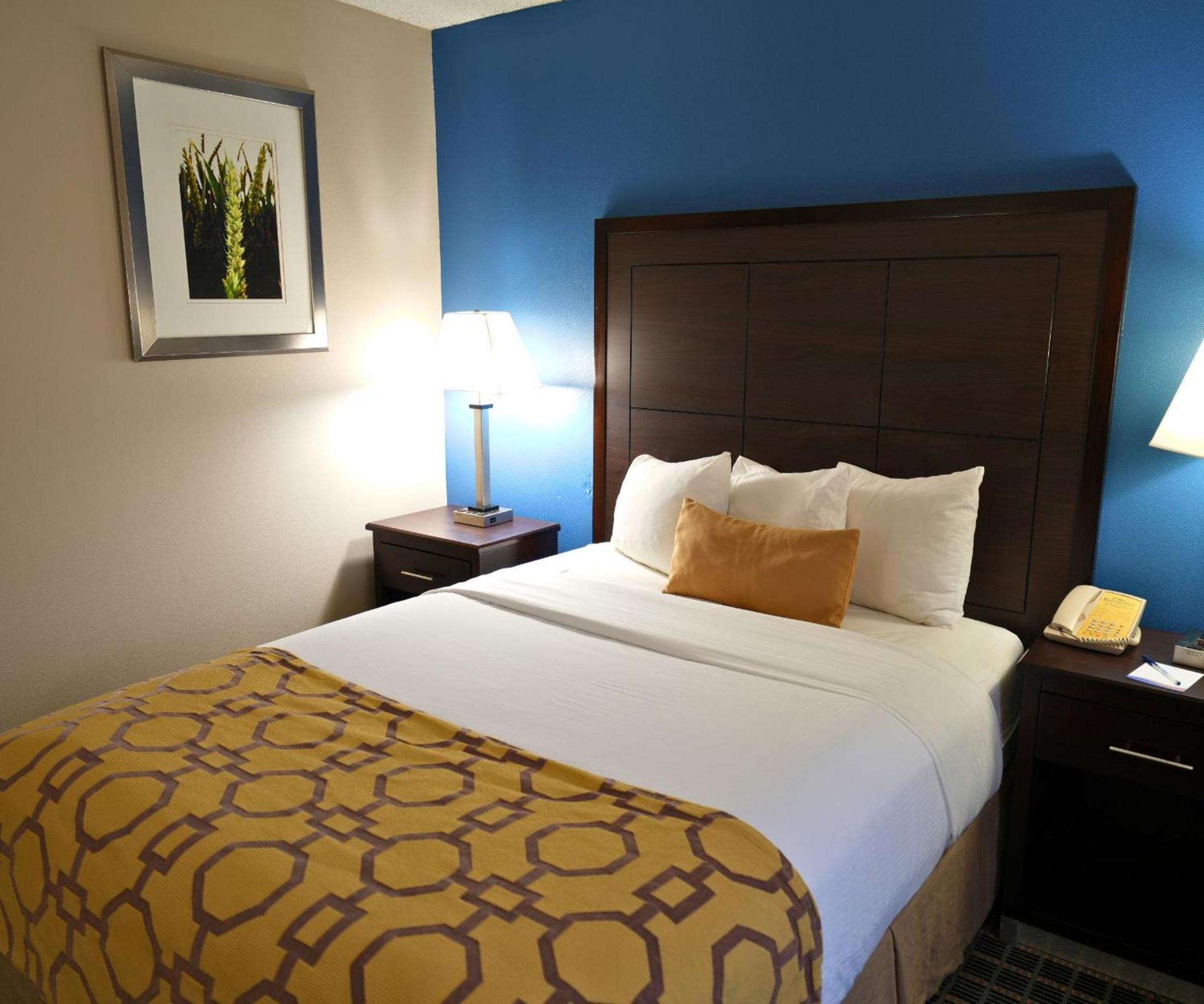 Baymont by Wyndham Marshalltown photo 37