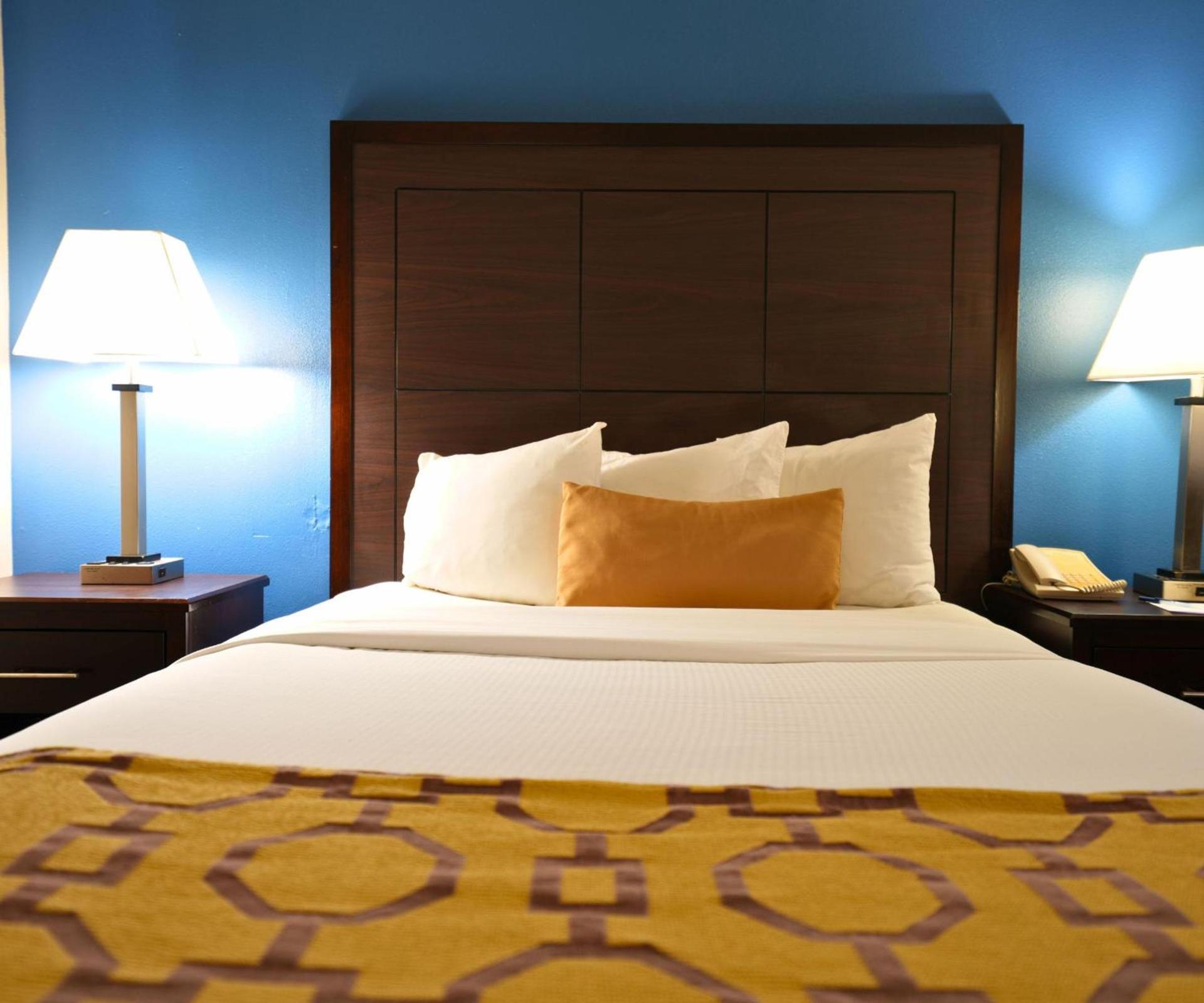 Baymont by Wyndham Marshalltown photo 40