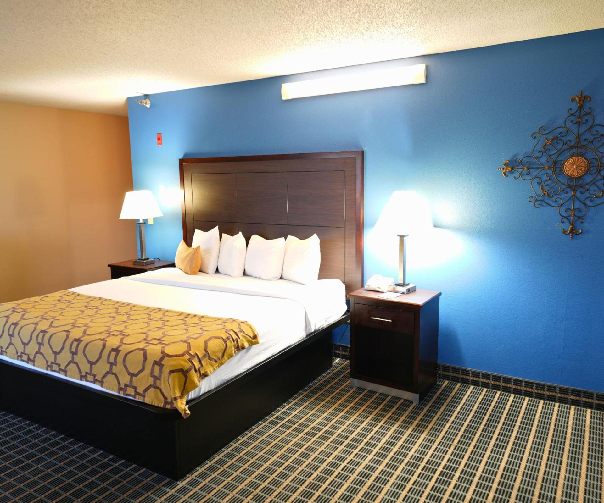 Baymont by Wyndham Marshalltown photo 53