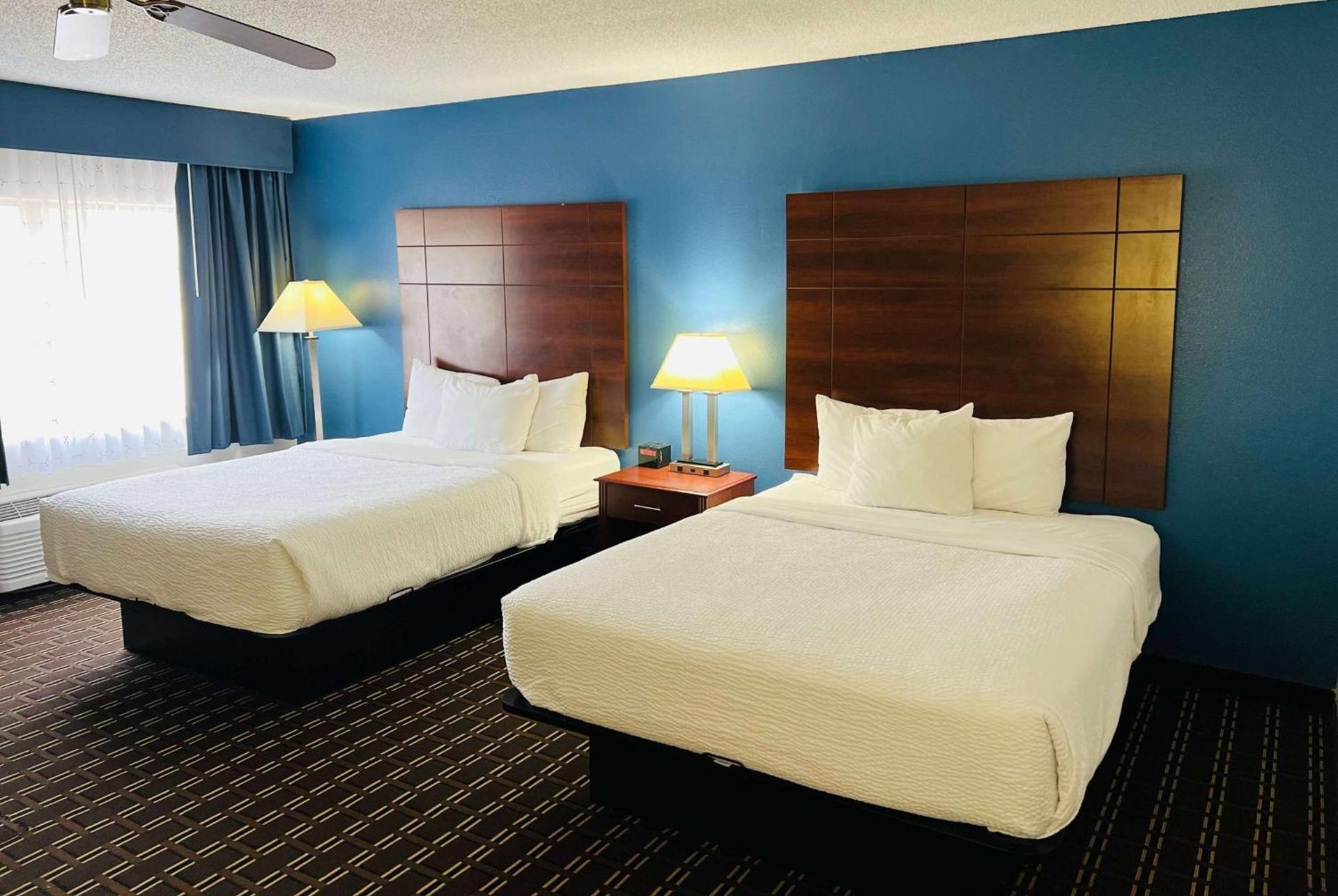 Baymont by Wyndham La Crosse/Onalaska photo 12