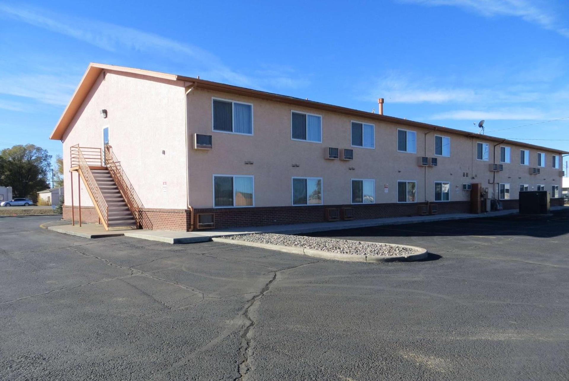 Days Inn by Wyndham Alamosa photo 3