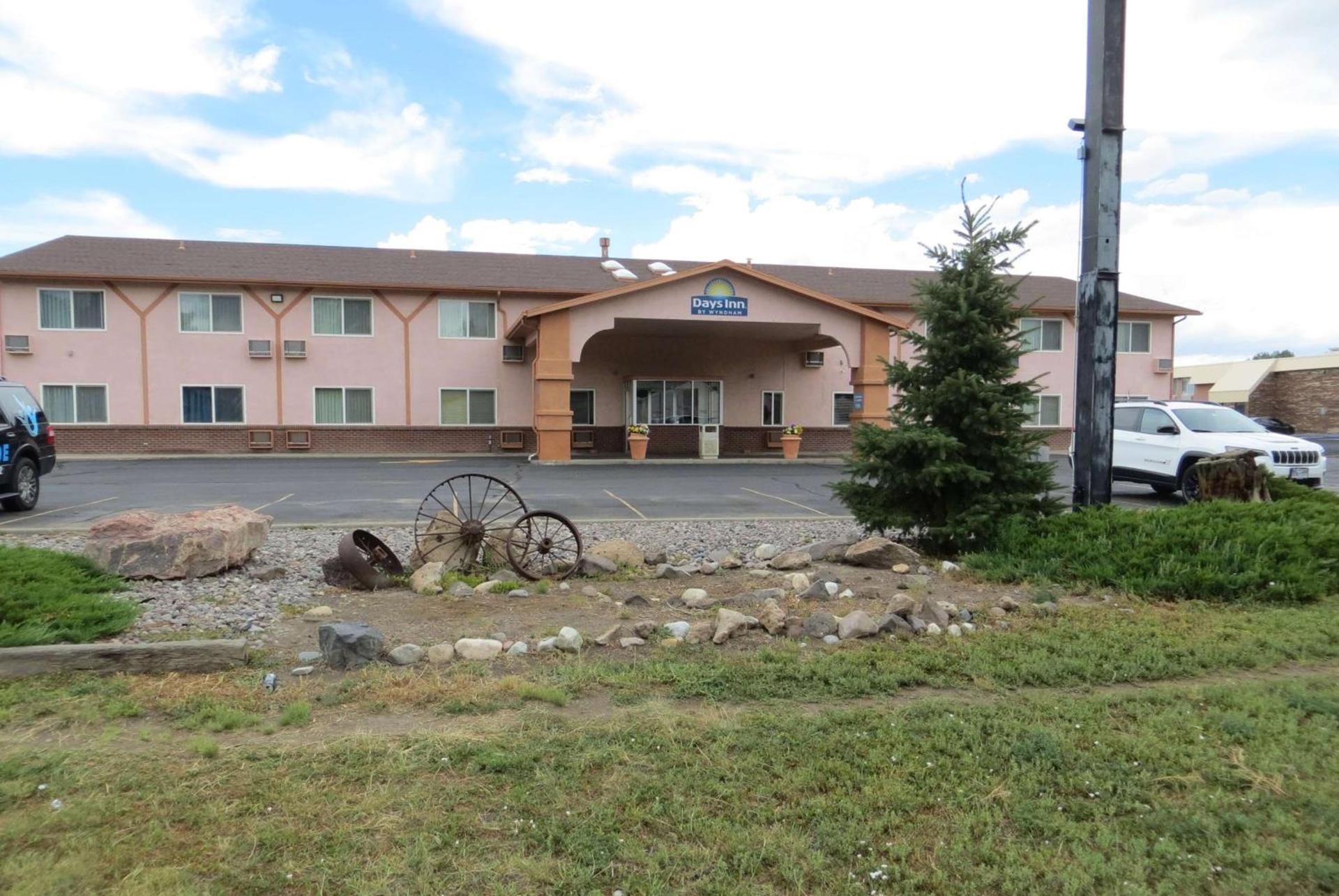 Days Inn by Wyndham Alamosa photo 11