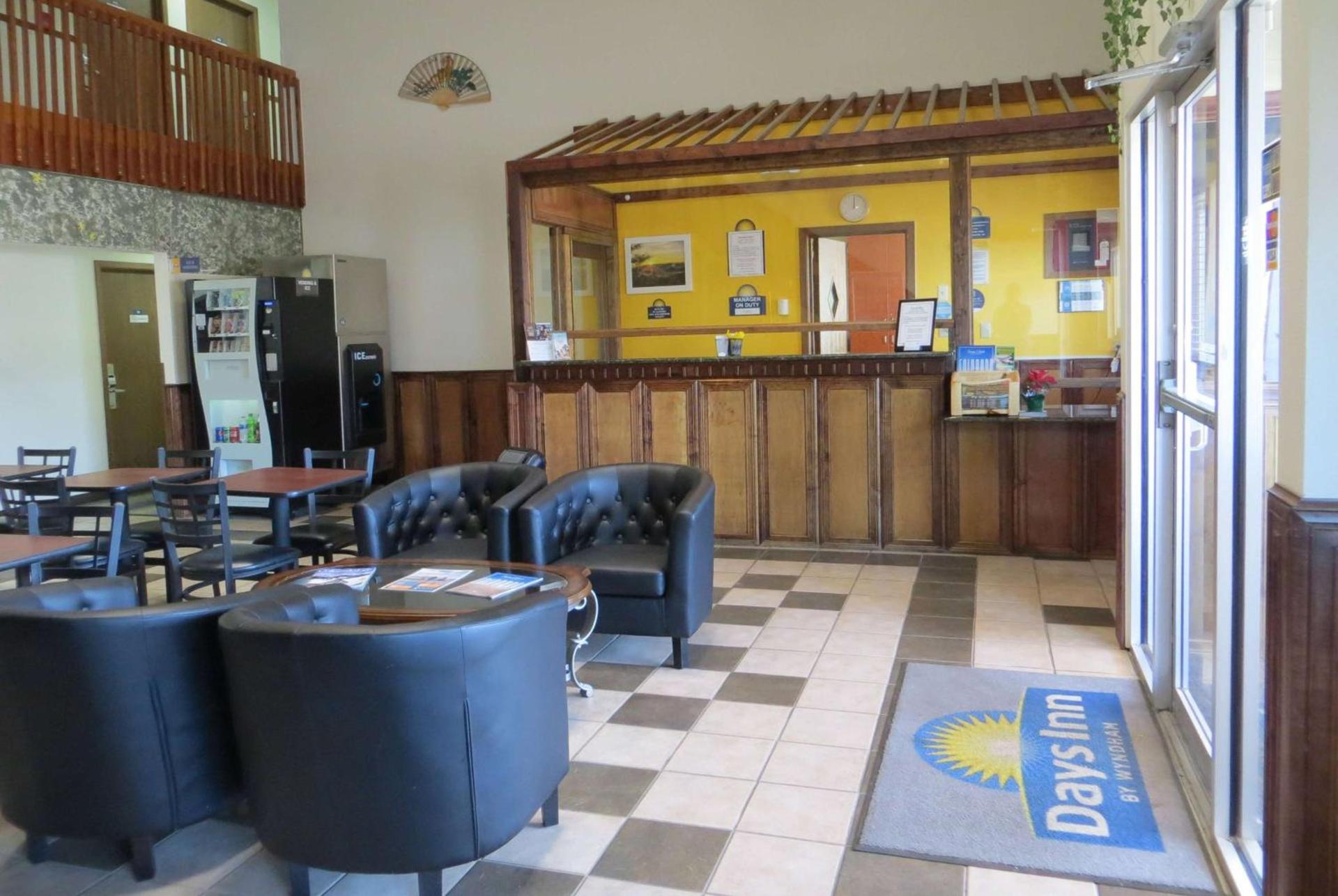Days Inn by Wyndham Alamosa photo 20