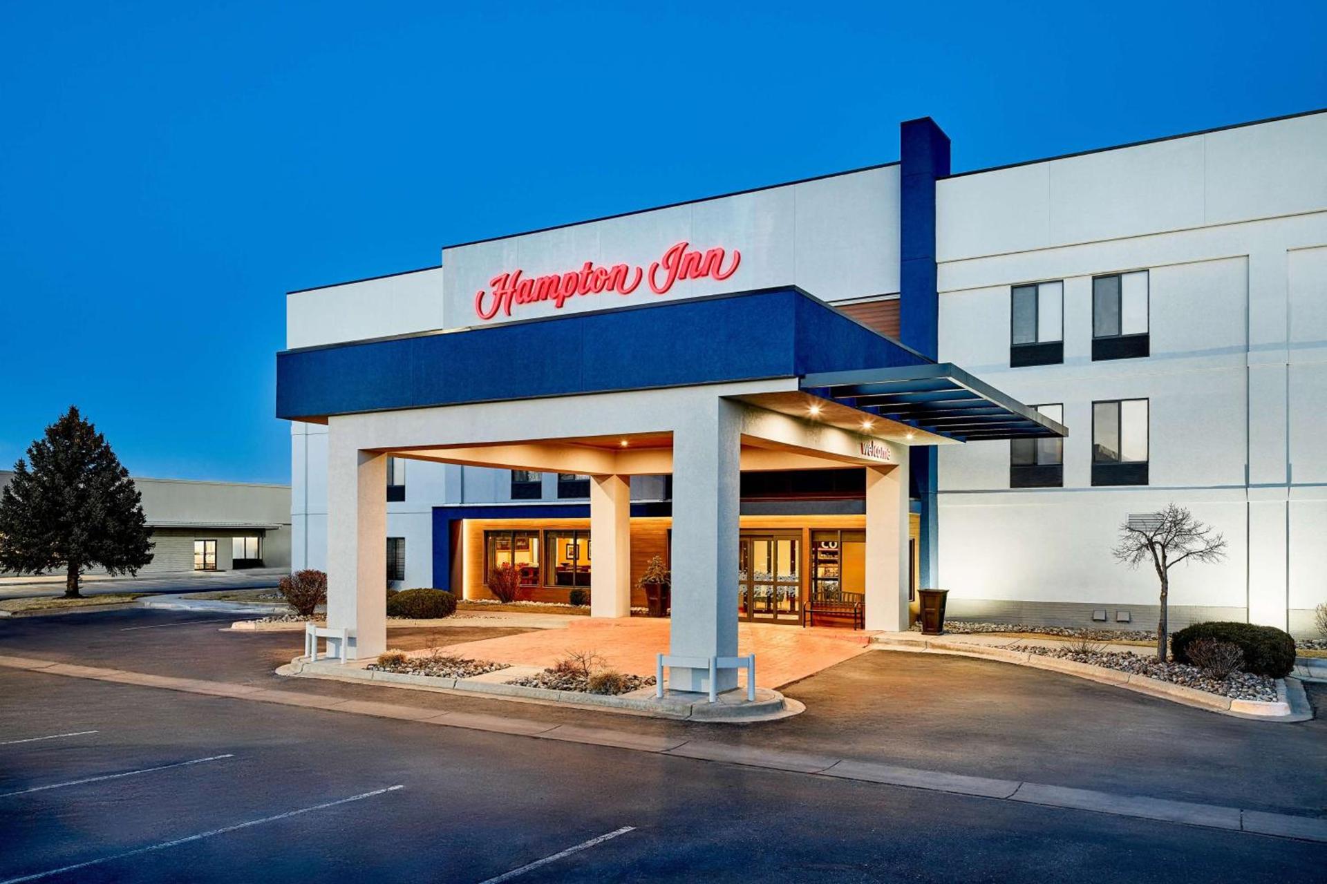 Hampton Inn Longmont photo 3