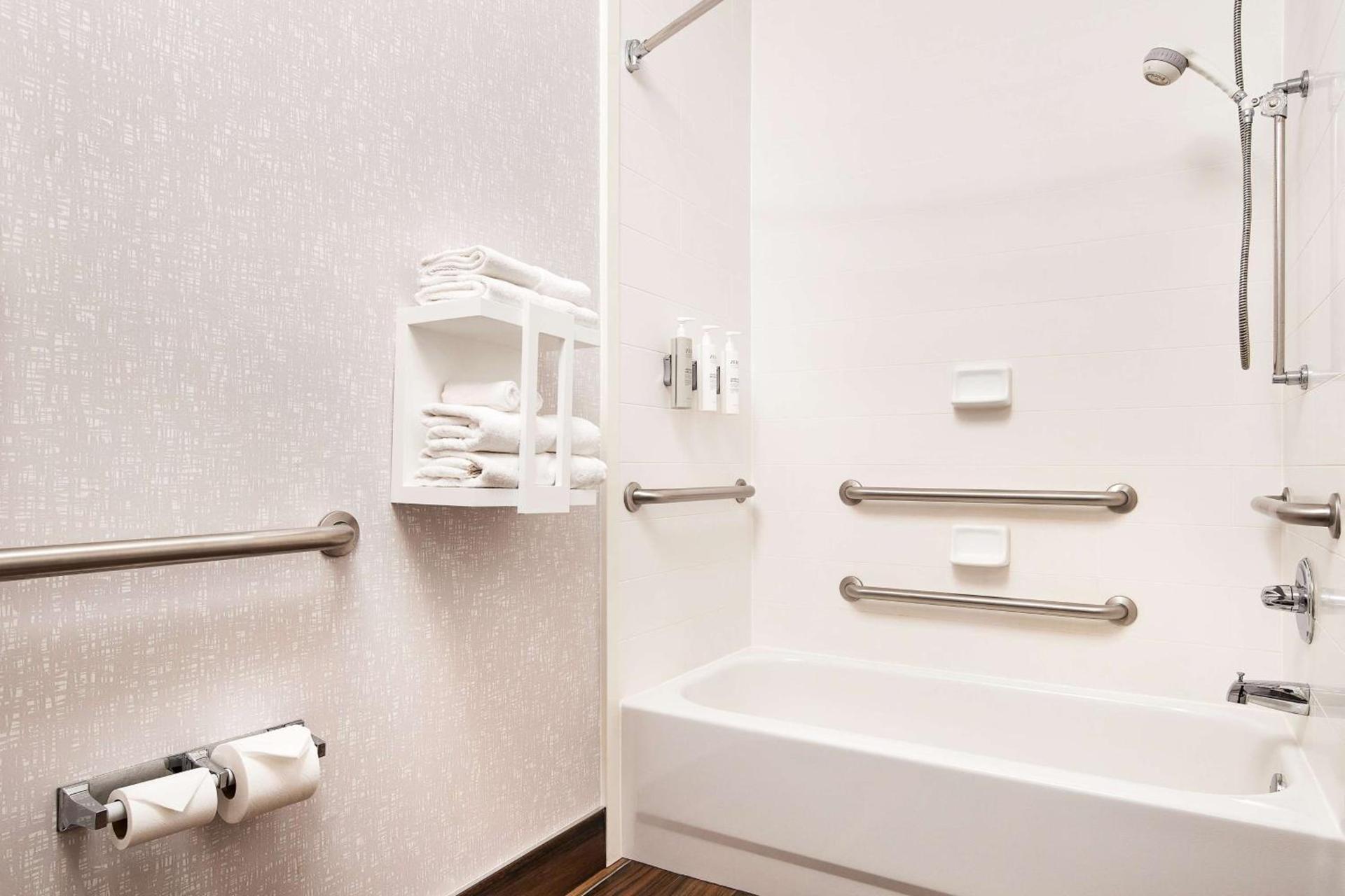 Hampton Inn Longmont photo 21