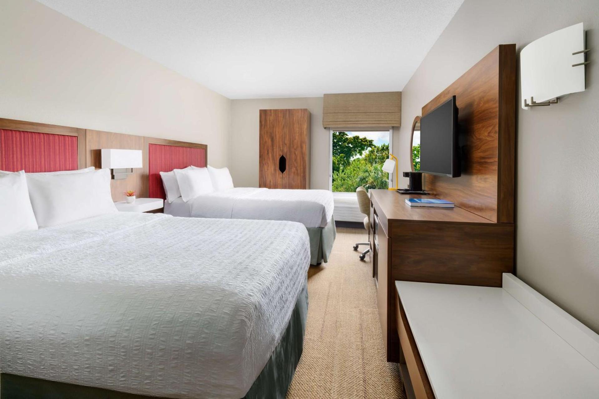 Hampton Inn Ft. Lauderdale-Cypress Creek photo 19