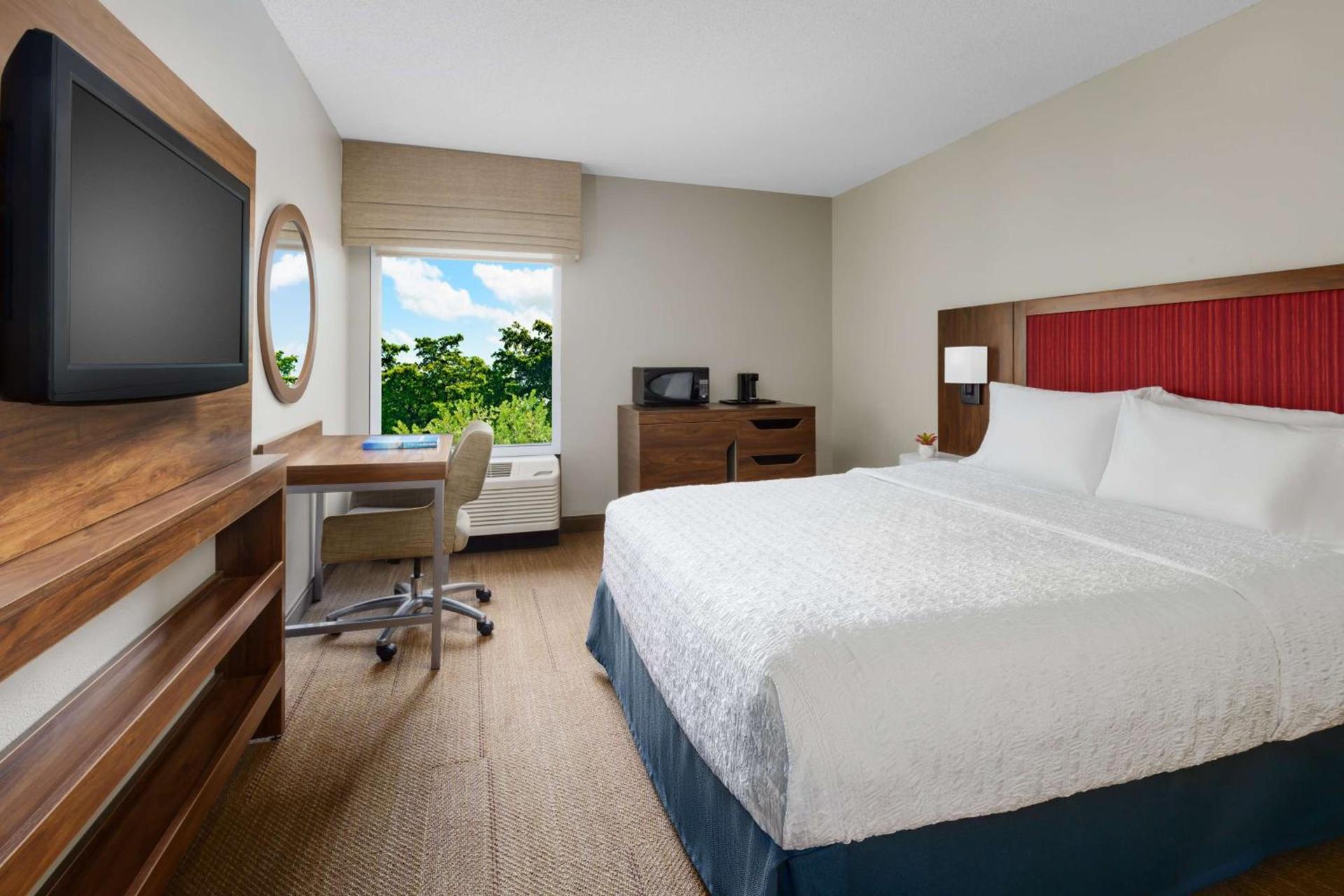 Hampton Inn Ft. Lauderdale-Cypress Creek photo 20