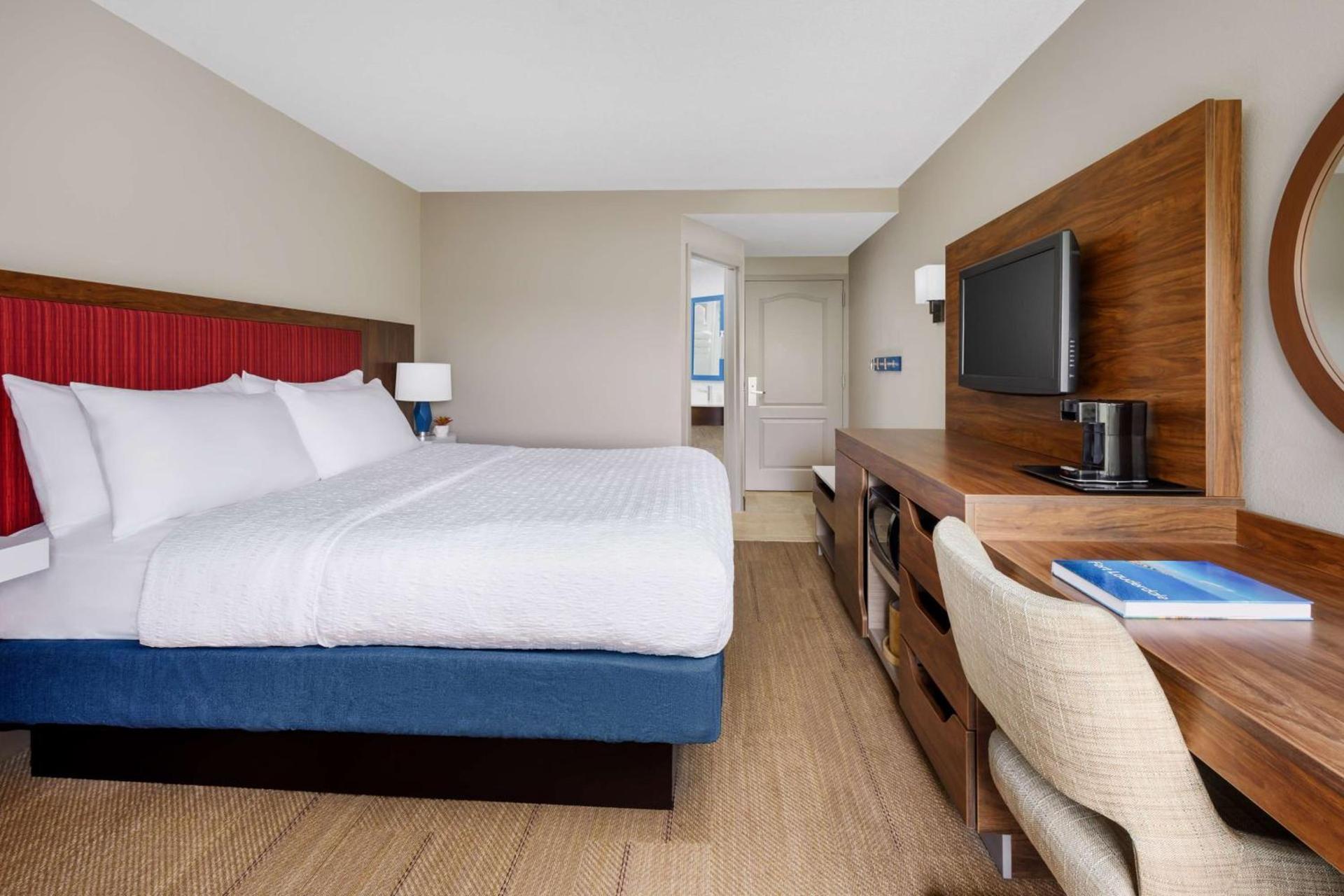 Hampton Inn Ft. Lauderdale-Cypress Creek photo 27