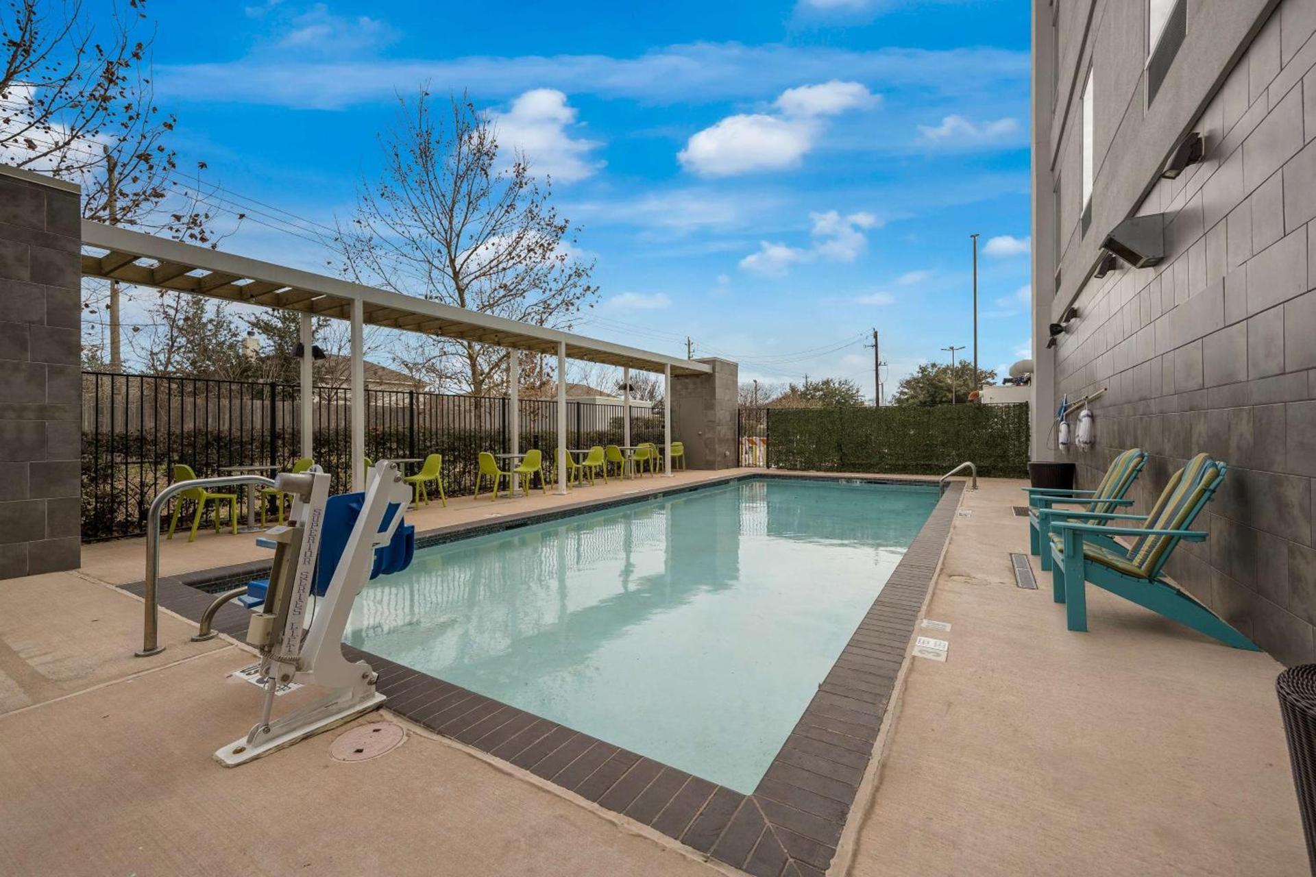 Home2 Suites By Hilton Baytown photo 10