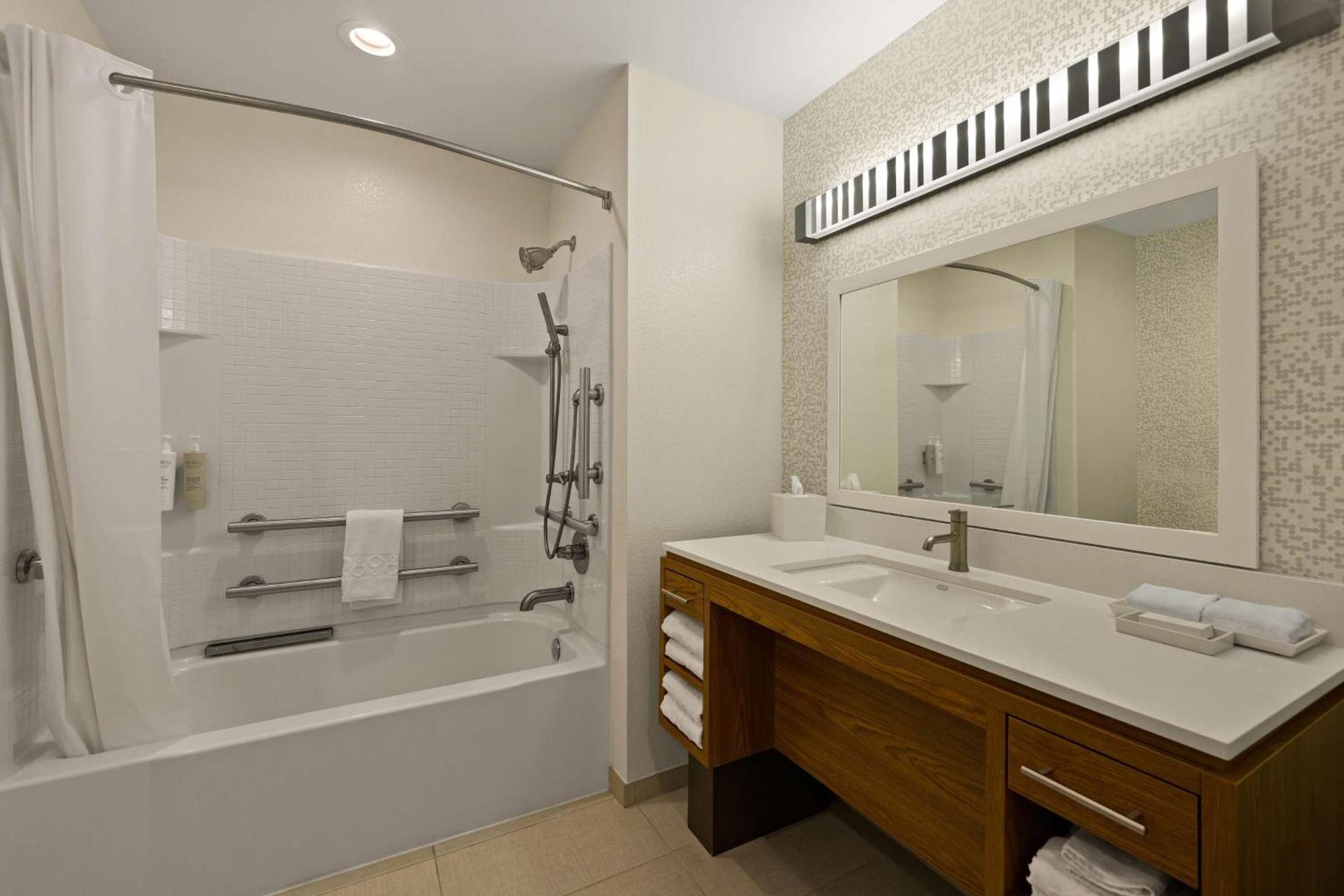 Home2 Suites By Hilton Baytown photo 31