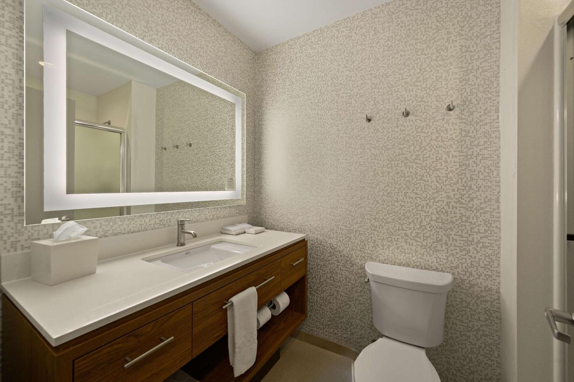 Home2 Suites By Hilton Baytown photo 33