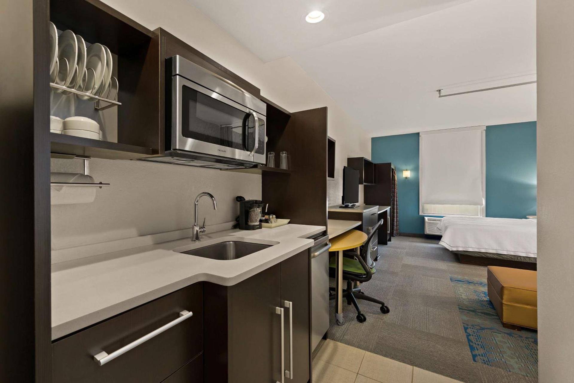 Home2 Suites By Hilton Baytown photo 37