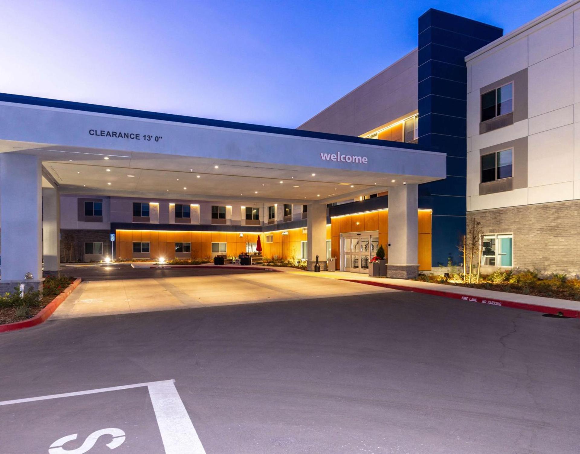 Hampton Inn Selma, Ca photo 4