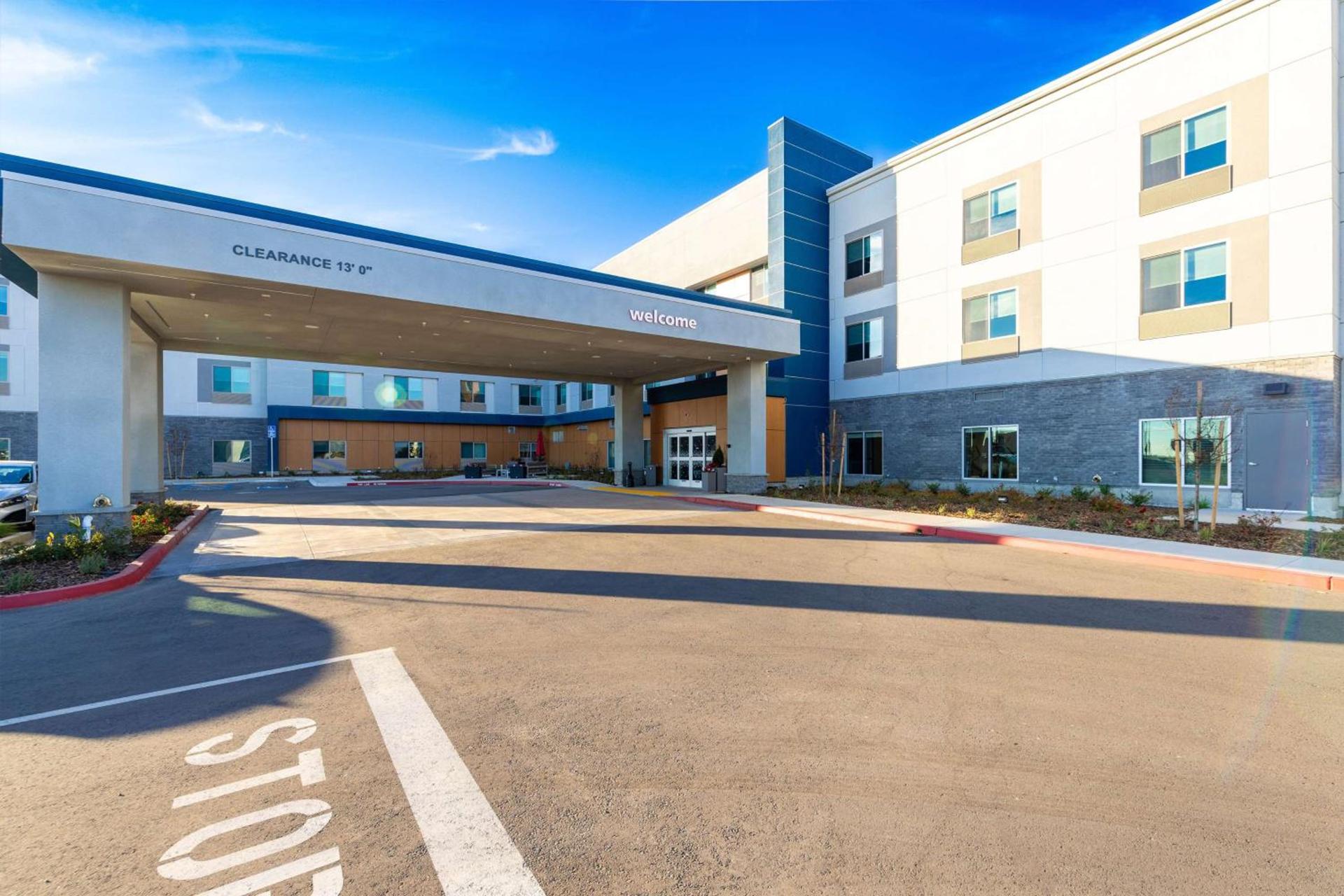 Hampton Inn Selma, Ca photo 5