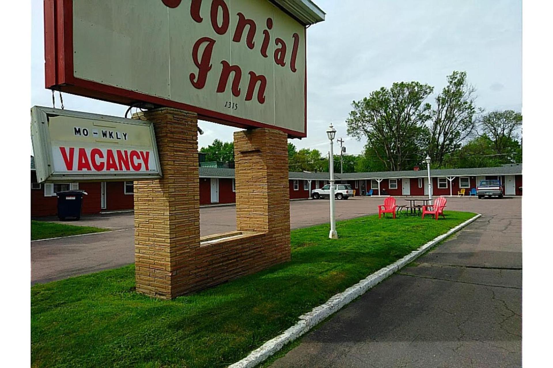 Colonial Inn Extended Stay by OYO New Ulm photo 16