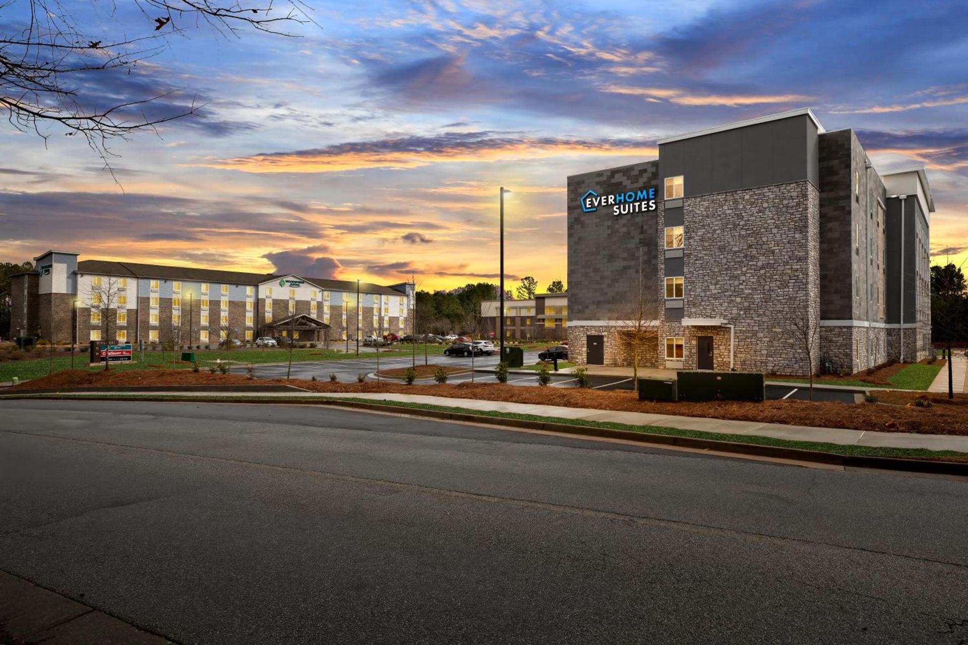 Everhome Suites Atlanta Newnan photo 28