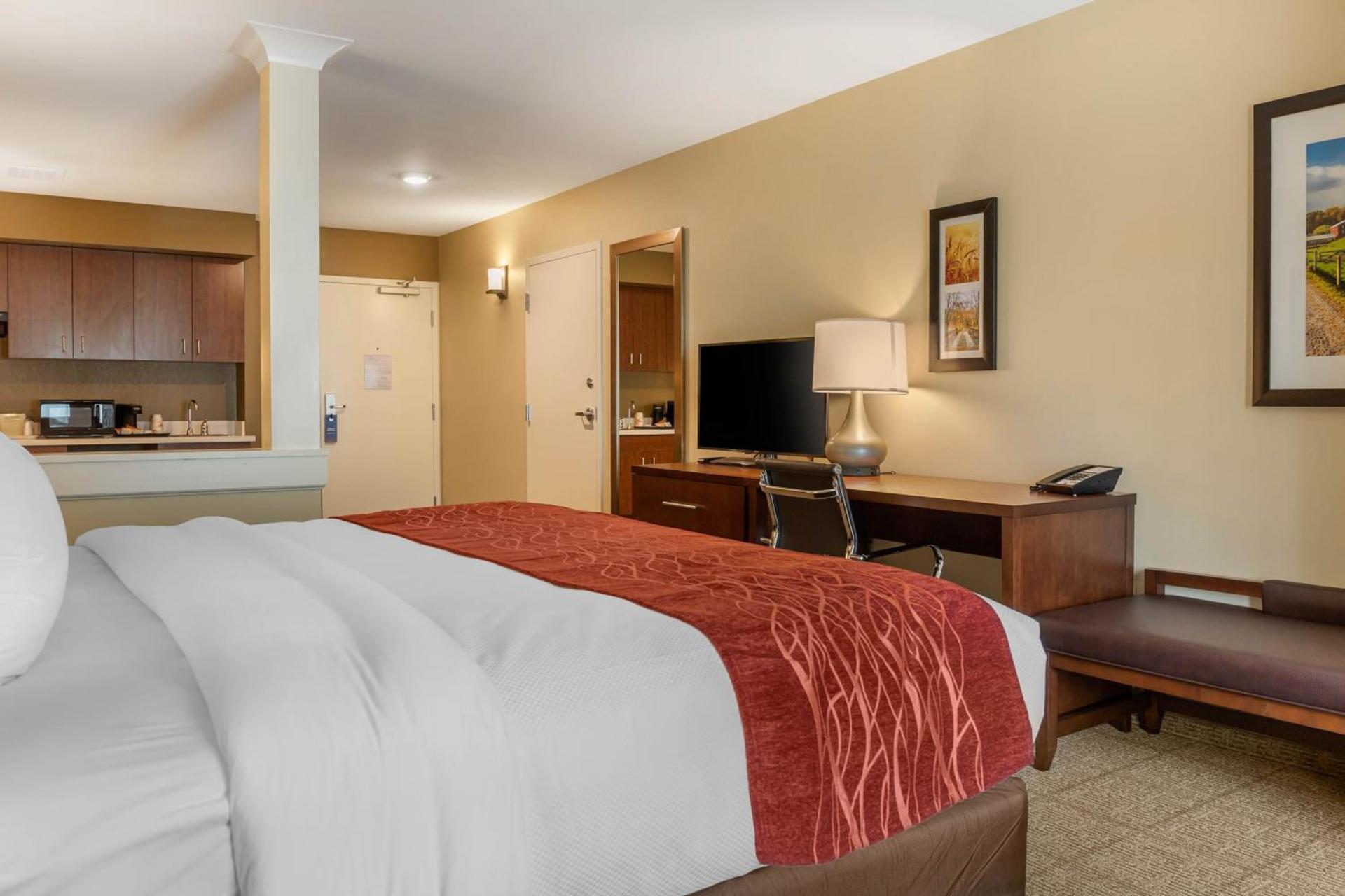 Comfort Inn & Suites Gap Amish Country photo 27