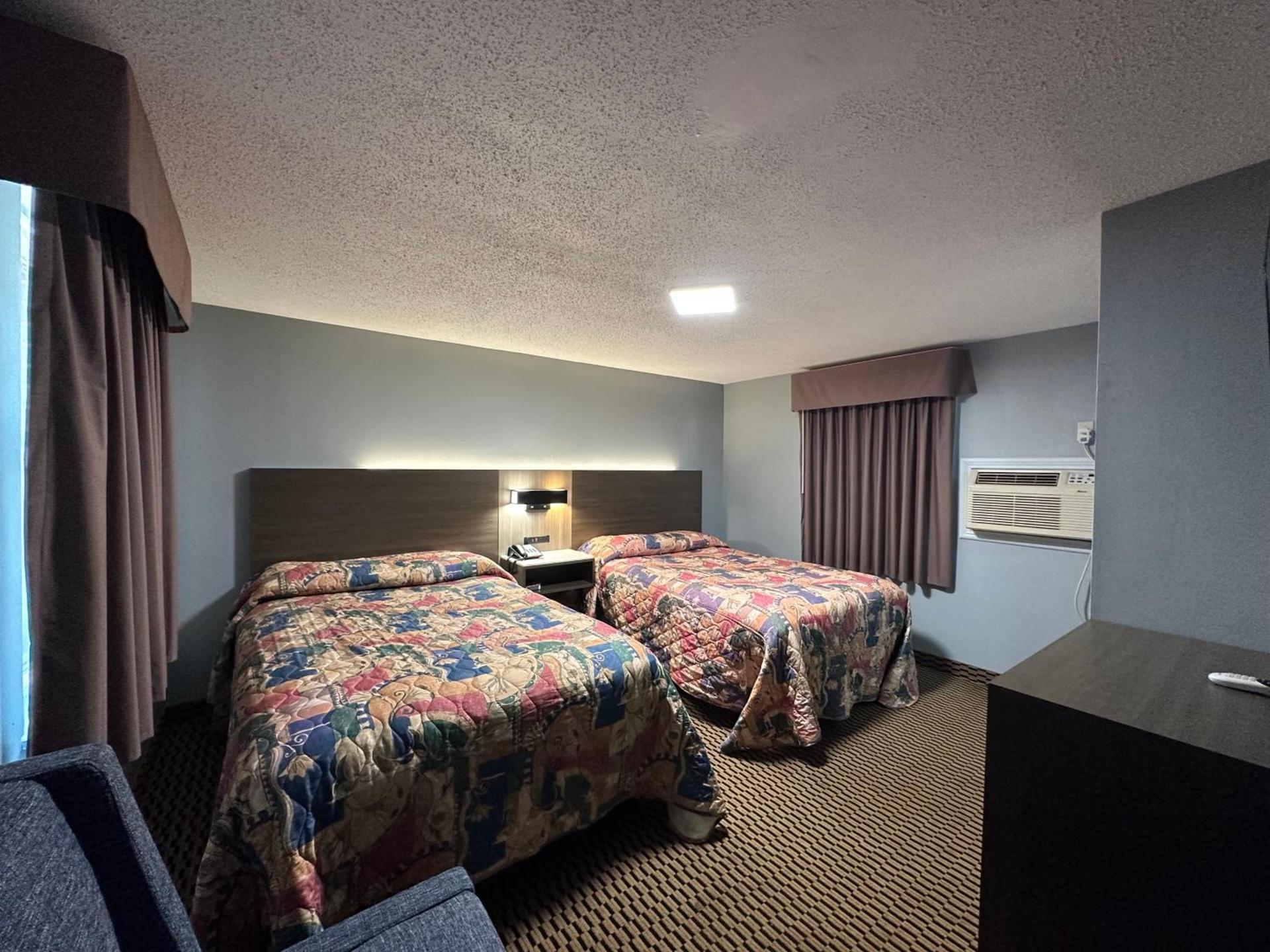 Rodeway Inn & Suites Walhalla photo 3