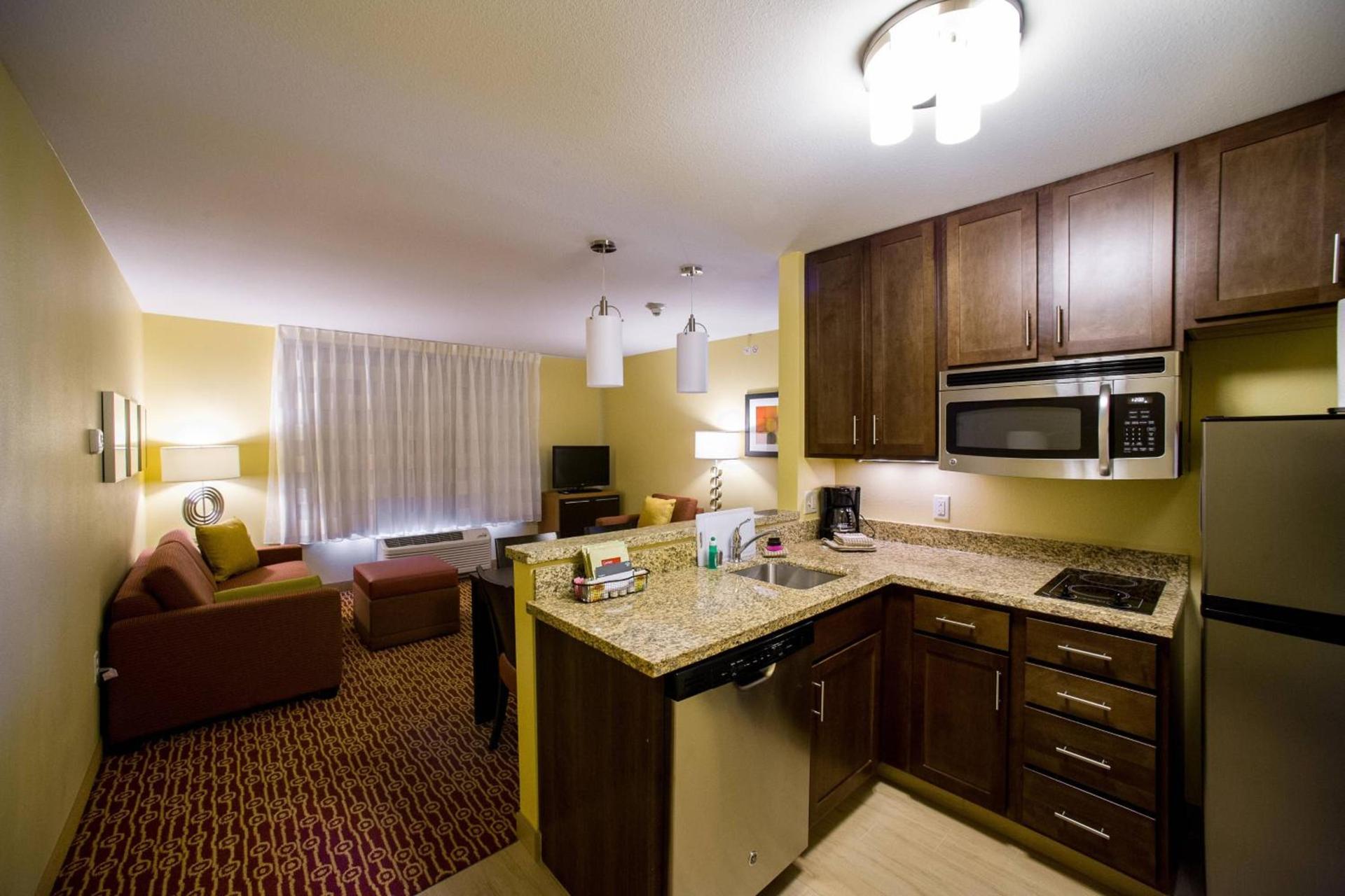 TownePlace Suites by Marriott Roswell photo 31