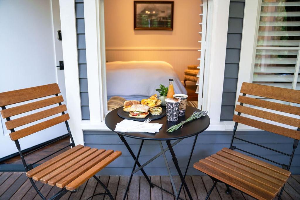 Brannan Cottage Inn photo 36