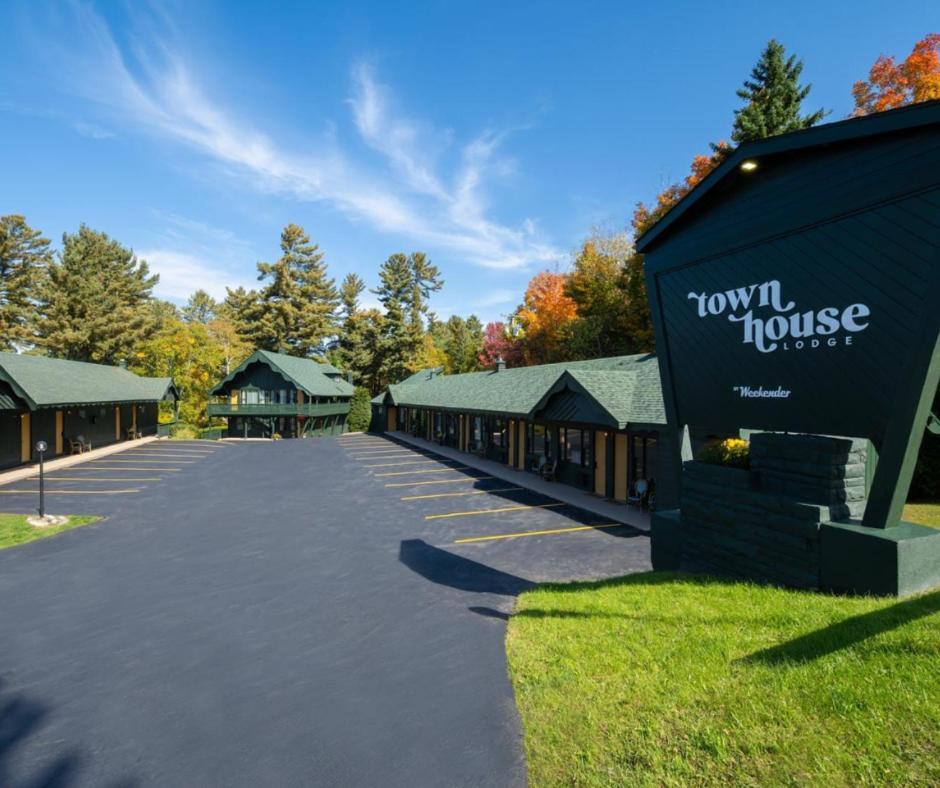 Town House Lodge — hotel in Lake Placid
