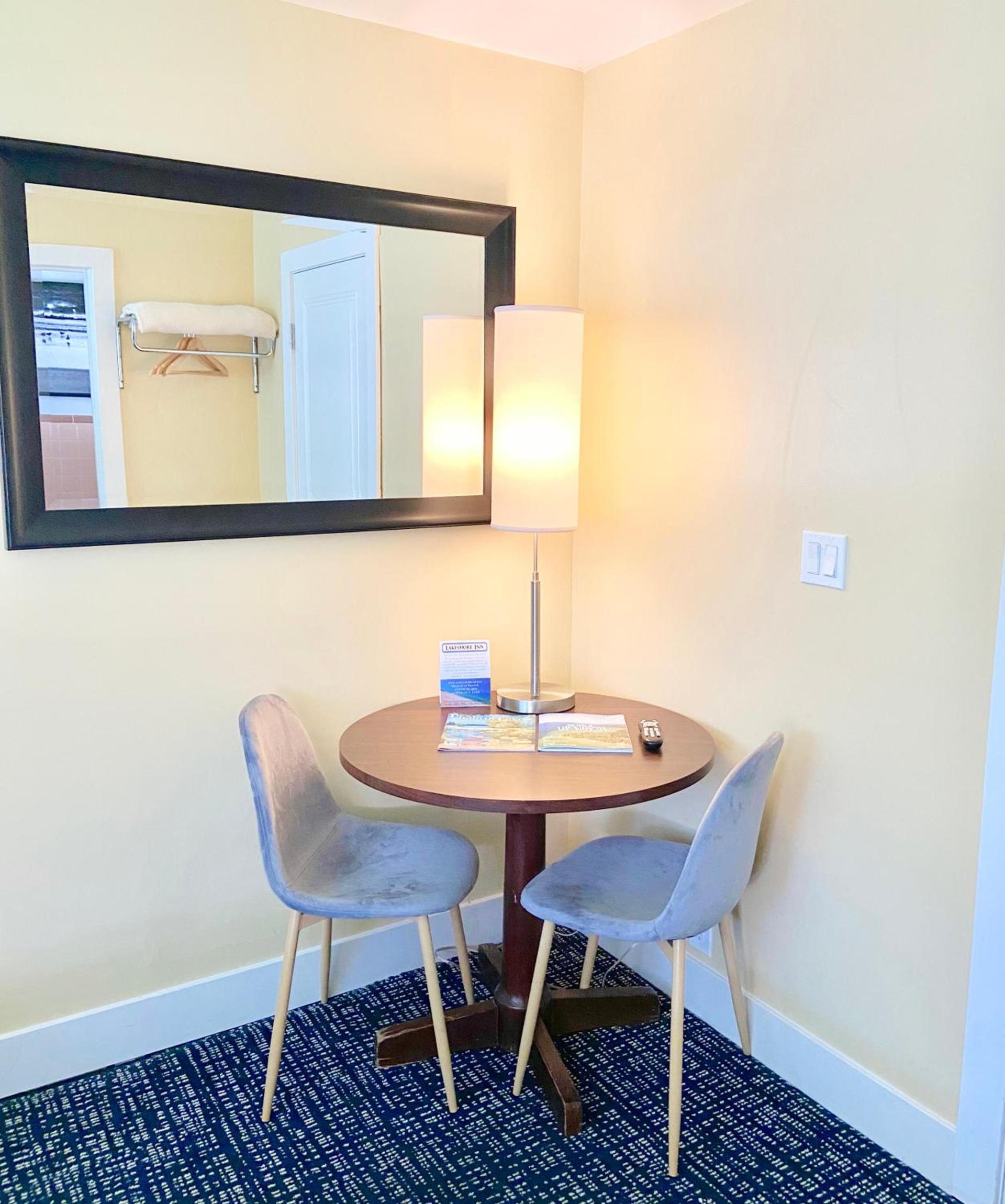 Elk Rapids Lakeshore Inn photo 32