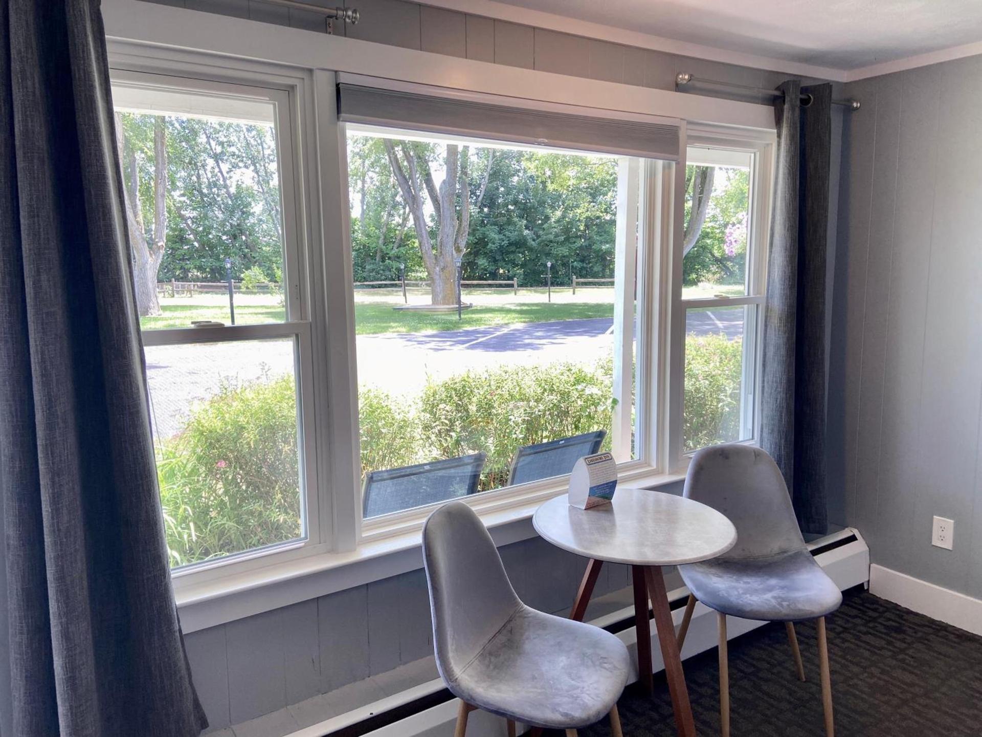 Elk Rapids Lakeshore Inn photo 39