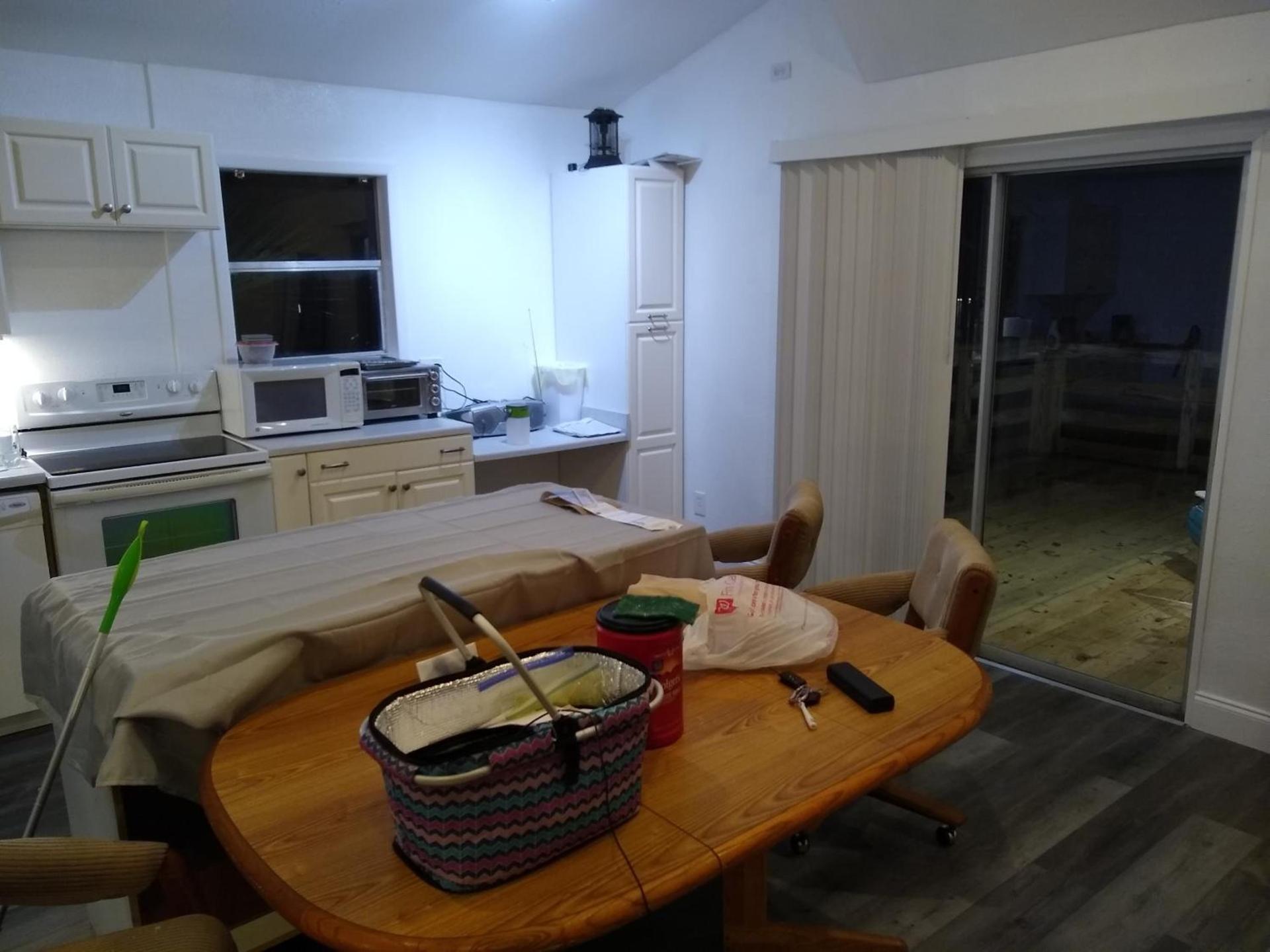 Airport PIE Hostel photo 8