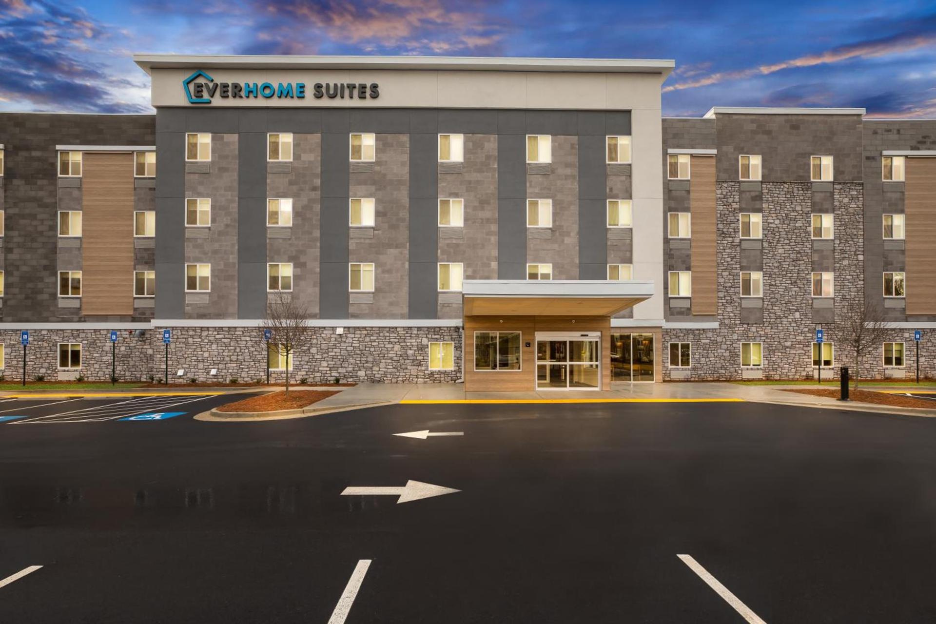 Everhome Suites Atlanta Newnan photo 33