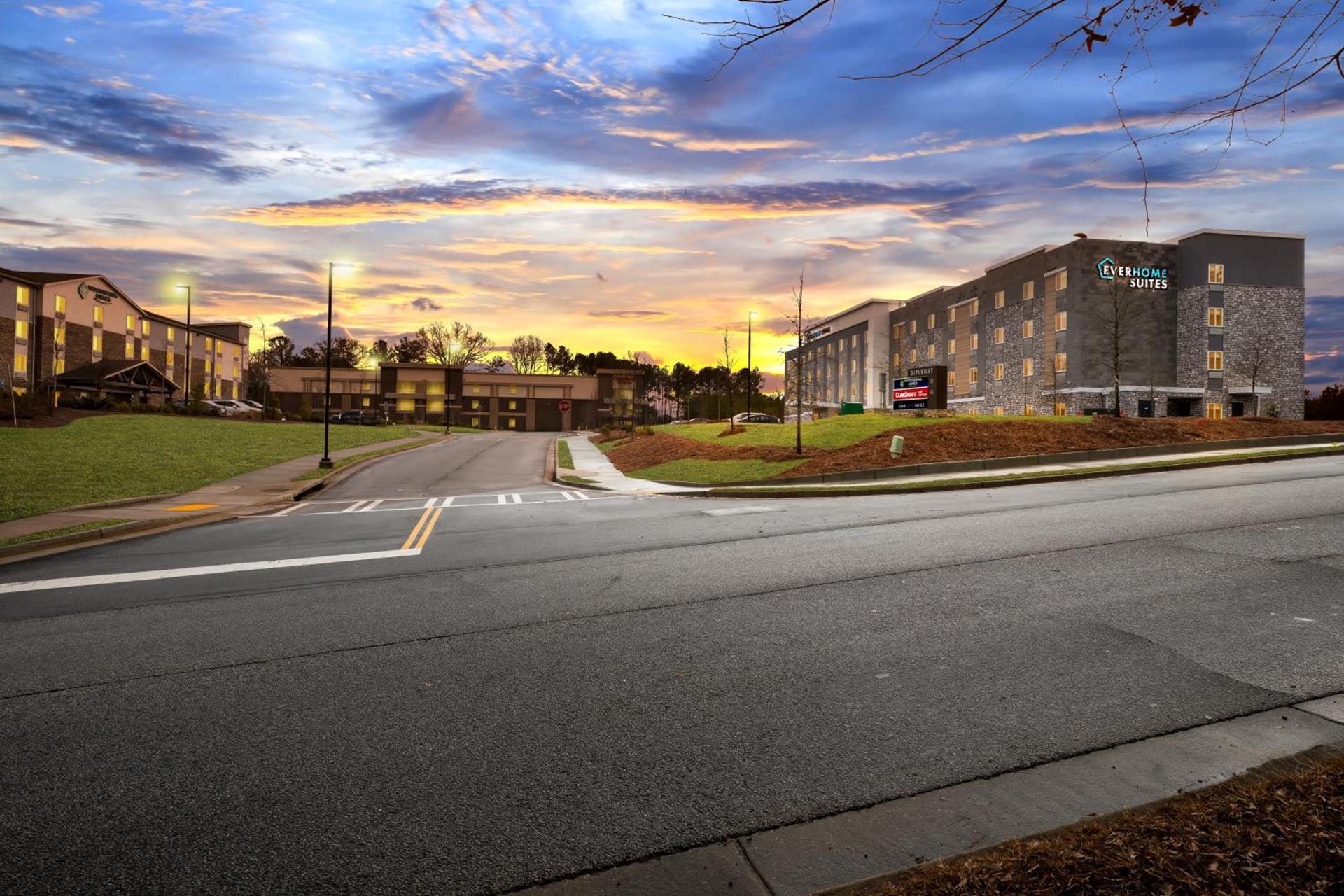 Everhome Suites Atlanta Newnan photo 59