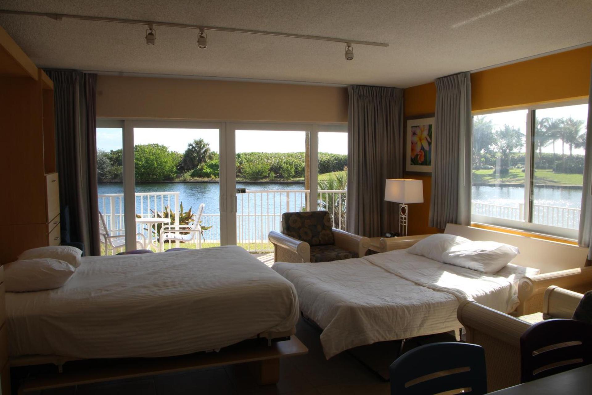 Canada House Pompano Beach photo 19
