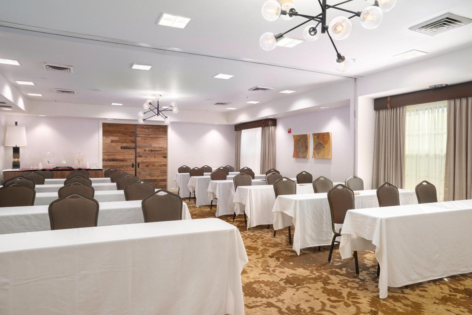Hilton Garden Inn Phoenix Airport photo 43