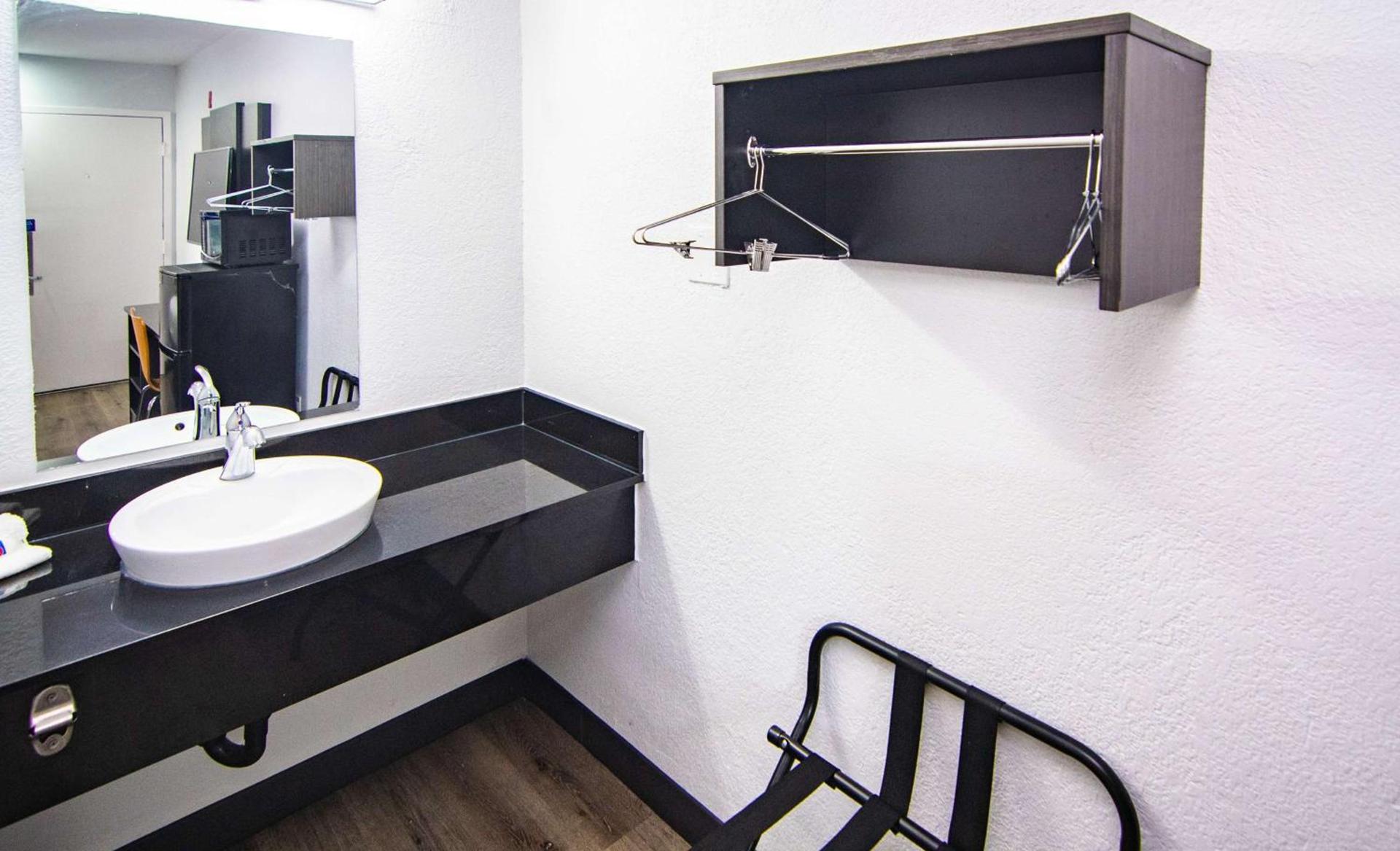 Motel 6-Kissimmee, FL - Orlando photo 18