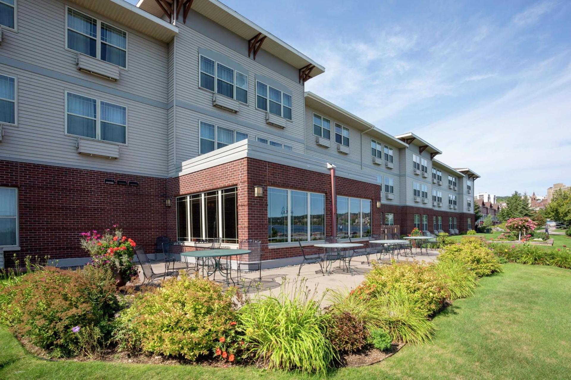 Hampton Inn Duluth-Canal Park photo 3