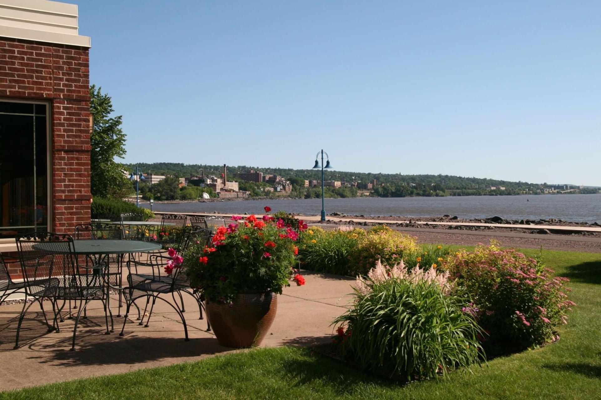 Hampton Inn Duluth-Canal Park photo 7