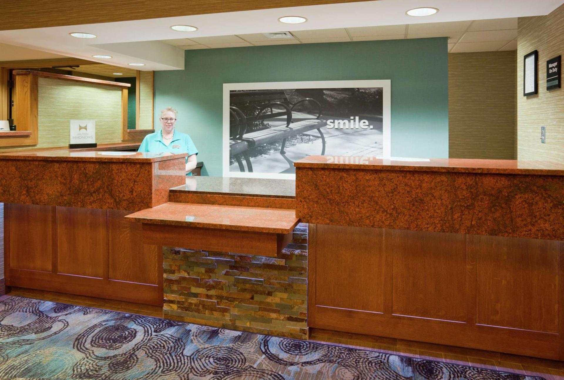Hampton Inn Duluth-Canal Park photo 11