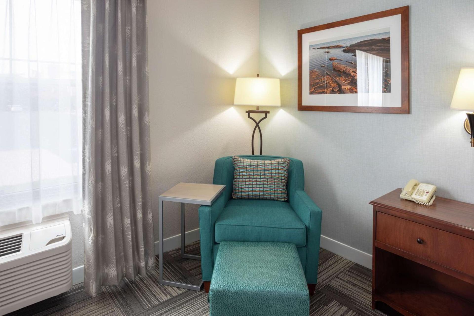 Hampton Inn Duluth-Canal Park photo 23