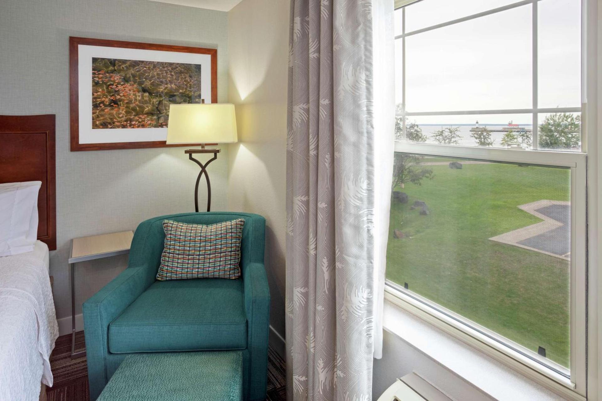 Hampton Inn Duluth-Canal Park photo 29