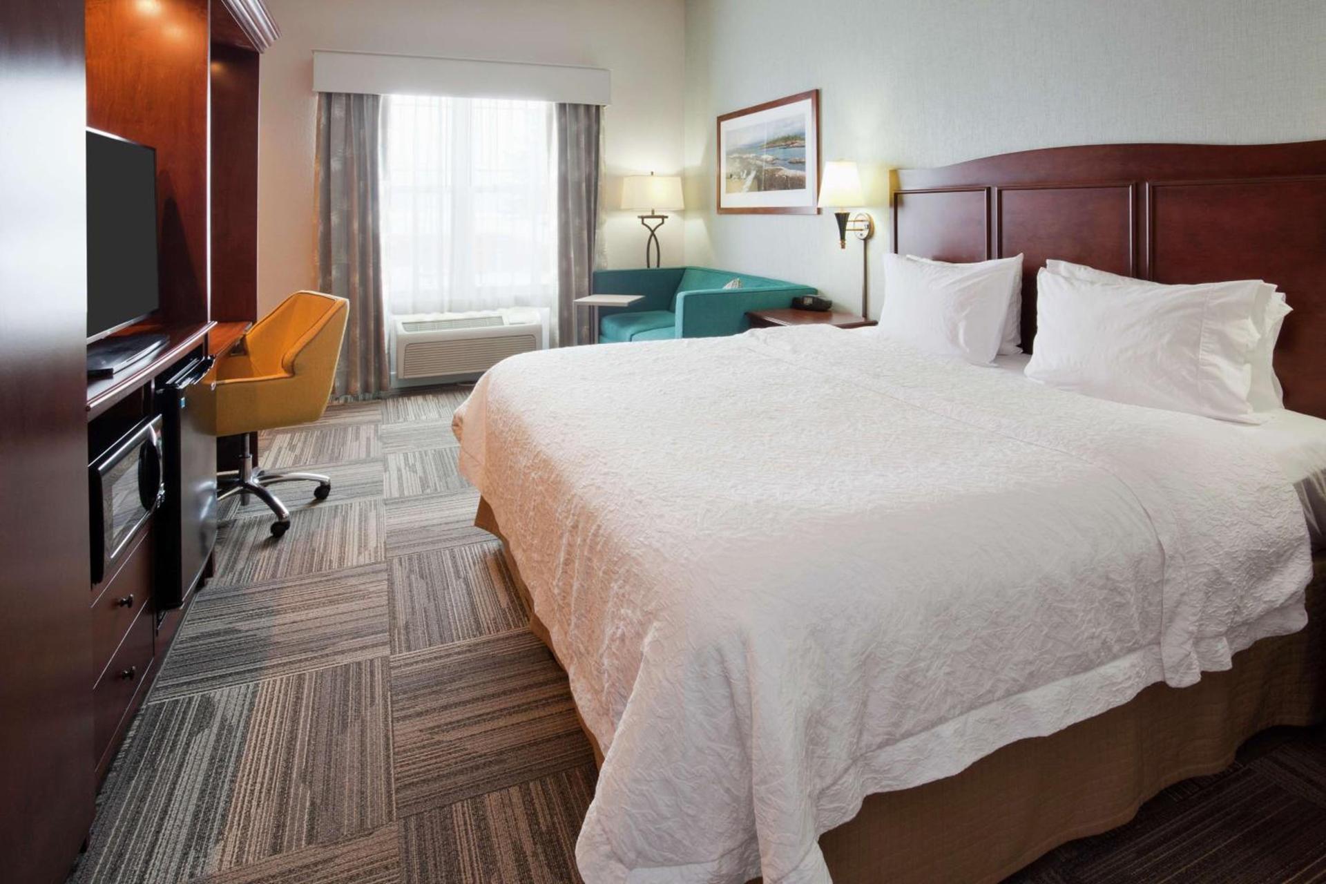 Hampton Inn Duluth-Canal Park photo 38